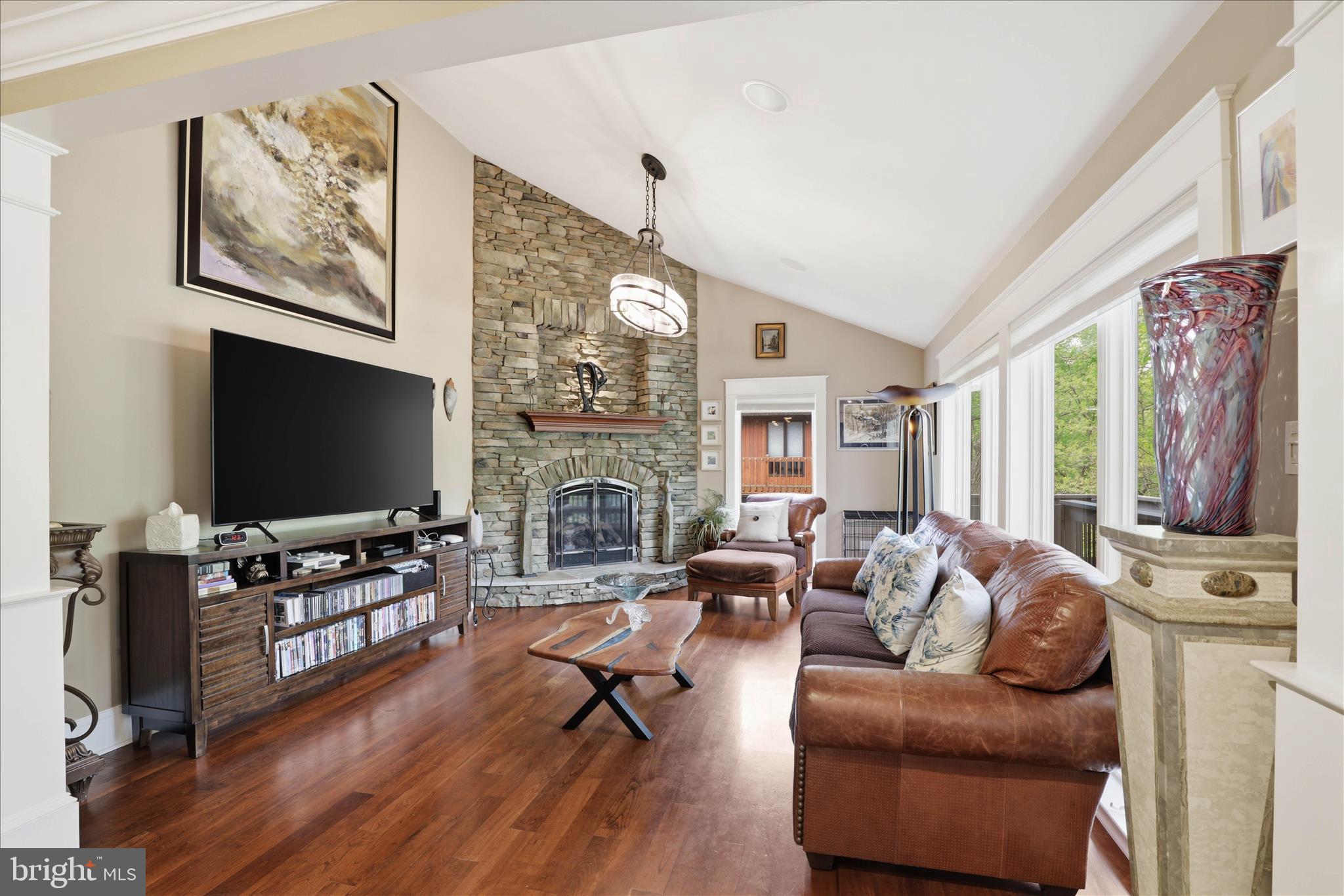 KISSEL HILL - Residential