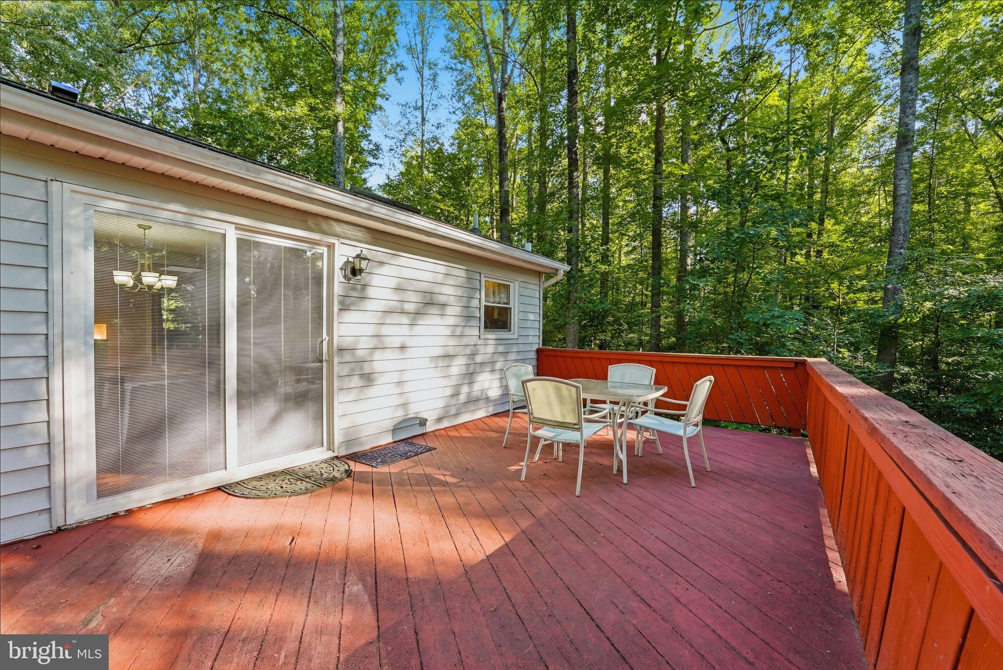 LAKE WILDERNESS - Residential