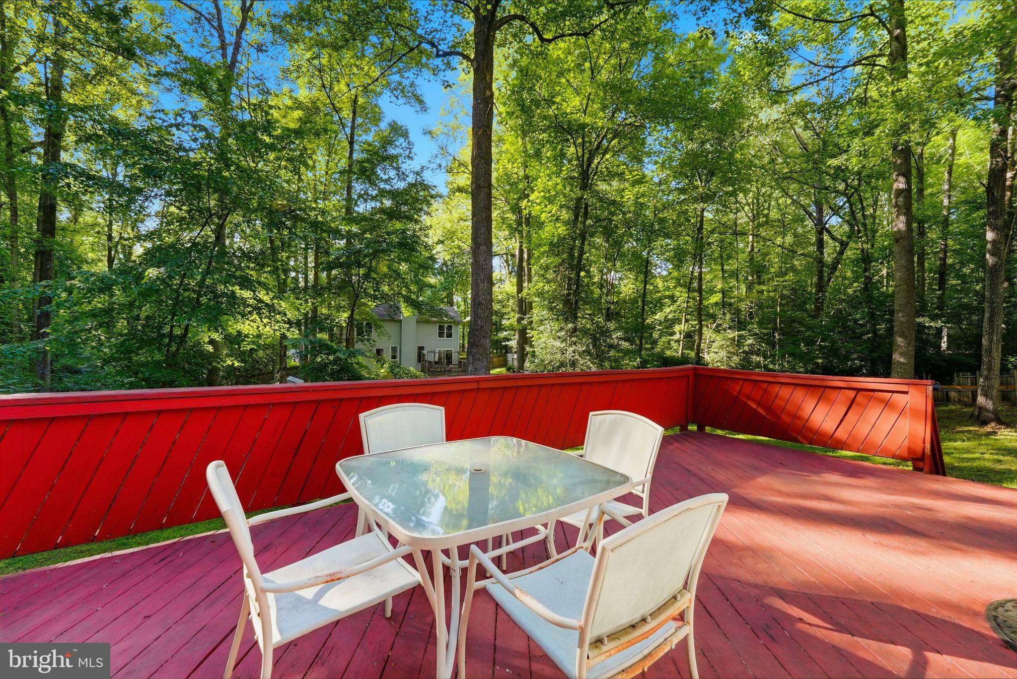 LAKE WILDERNESS - Residential