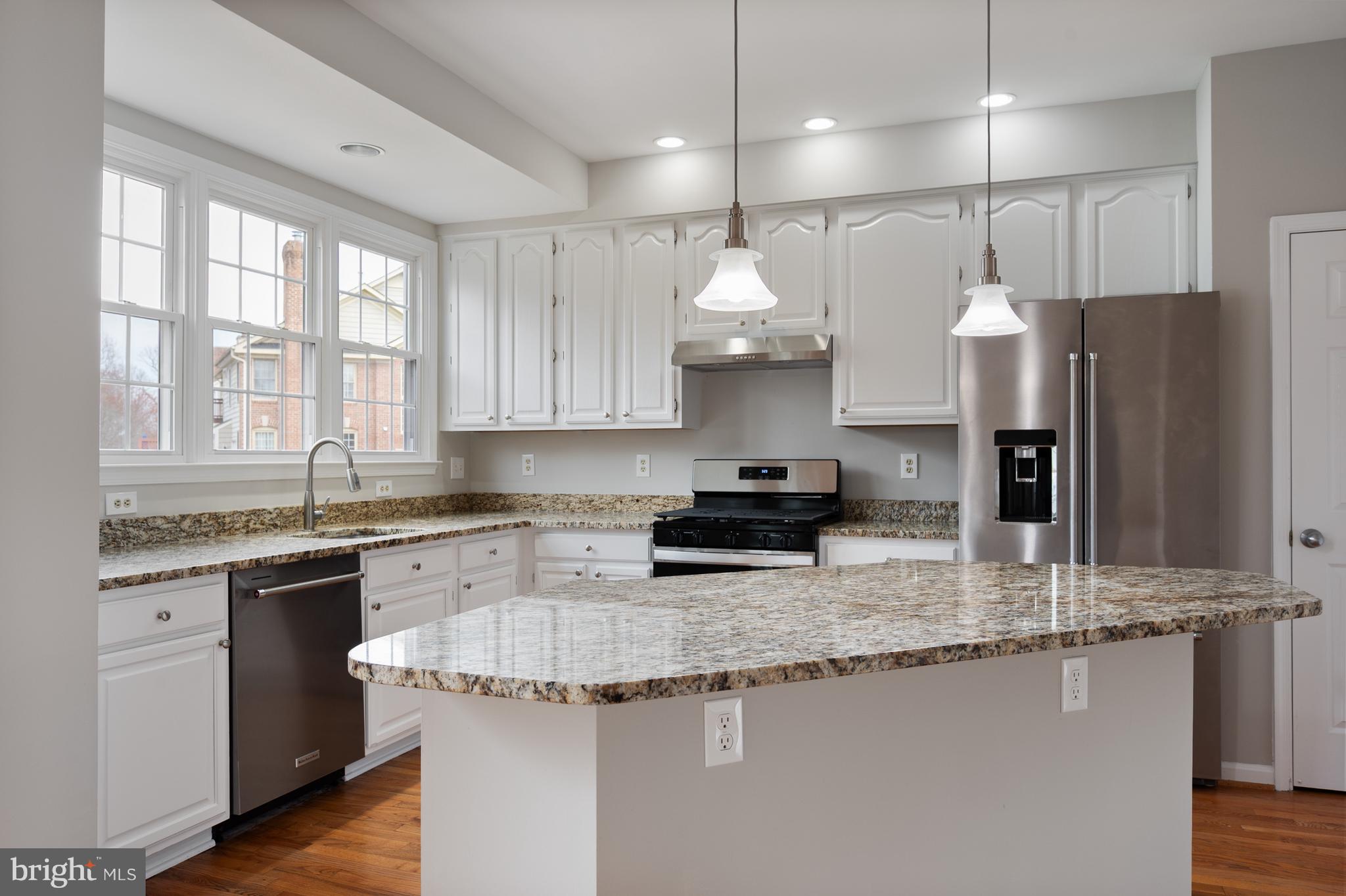 POTOMAC LAKES - Residential
