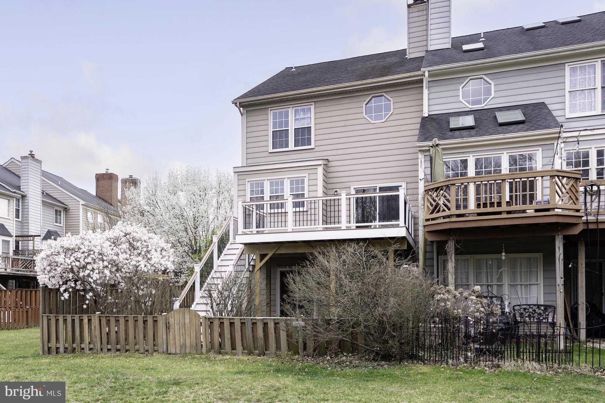 POTOMAC LAKES - Residential
