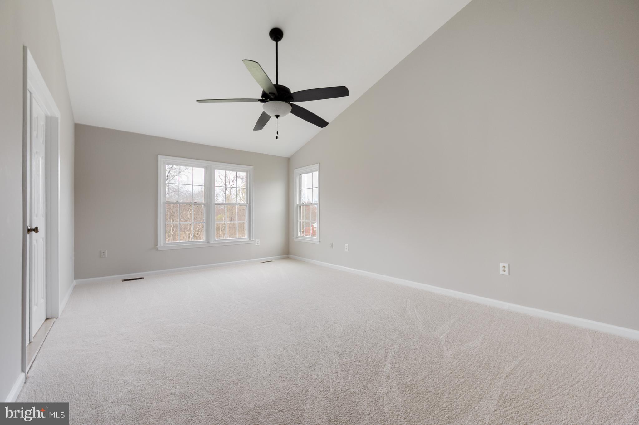 POTOMAC LAKES - Residential