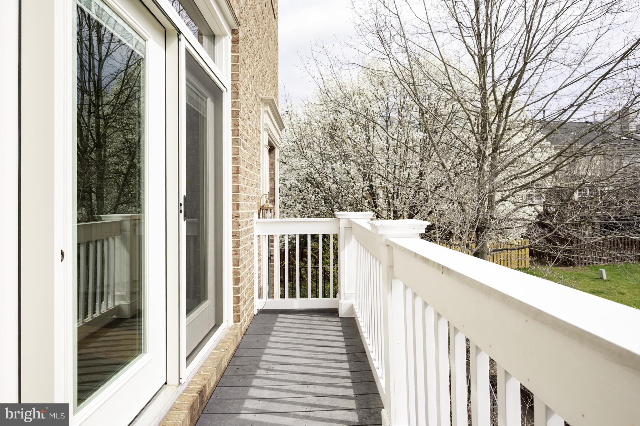 POTOMAC LAKES - Residential