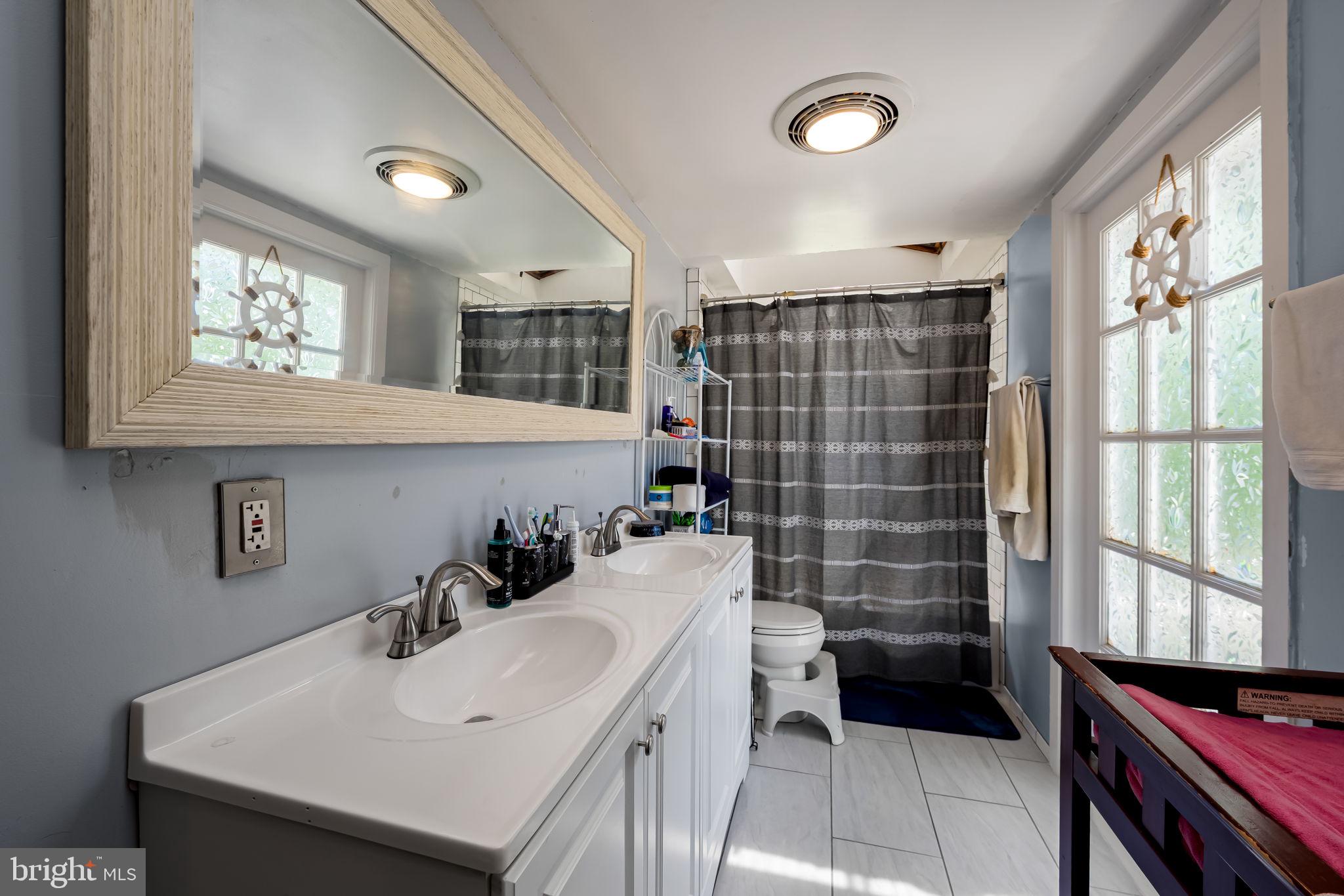 PARKVILLE - Residential