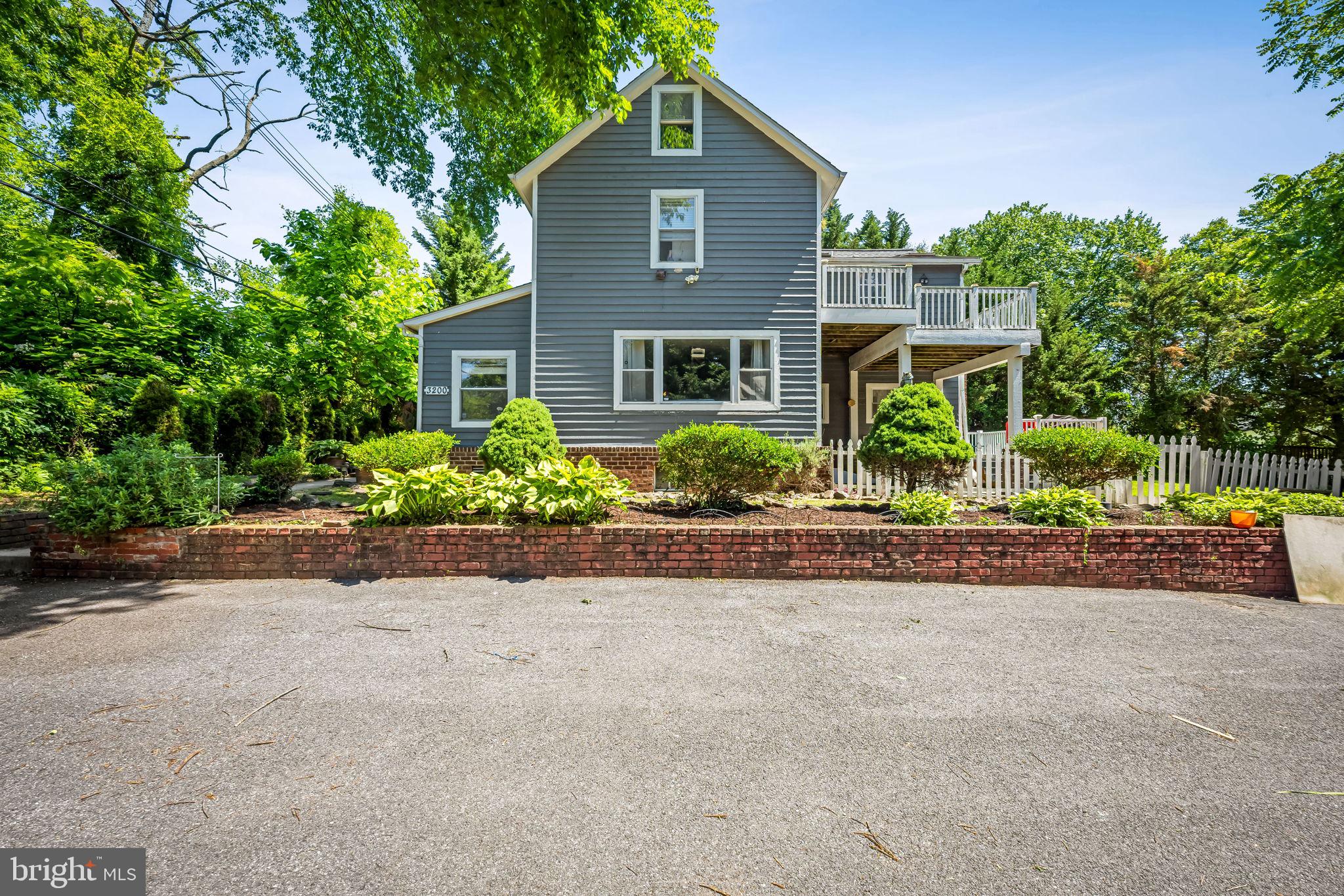 PARKVILLE - Residential