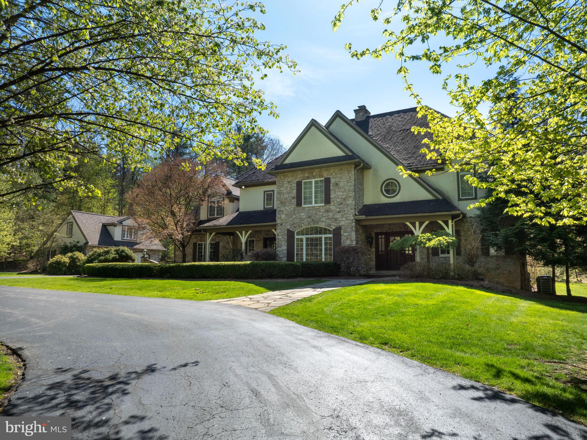 CEDAR CLIFF - Residential