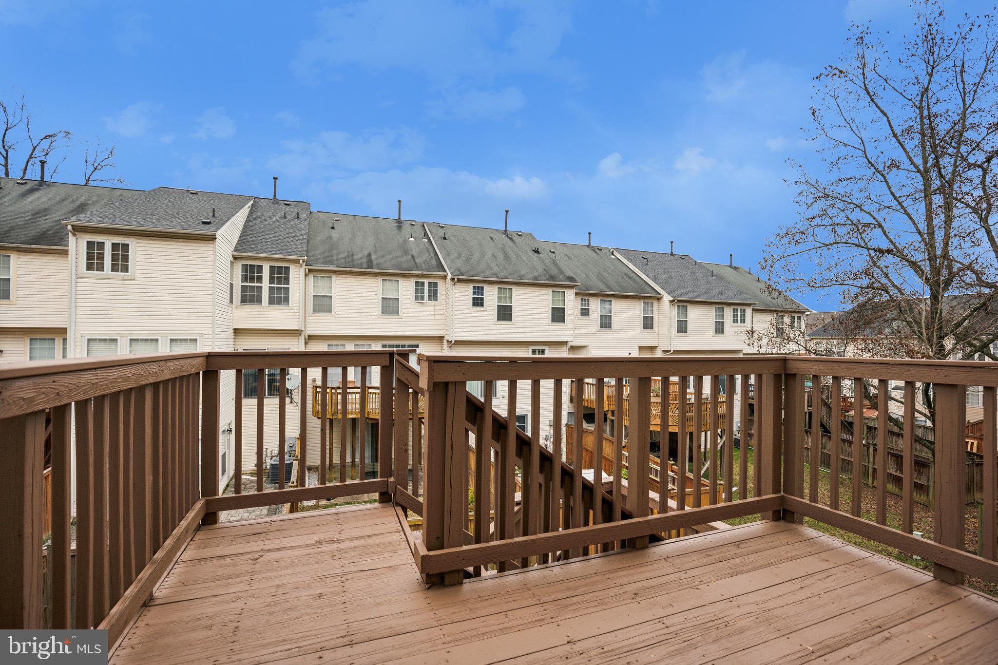 WOODVIEW VILLAGE WEST - Residential