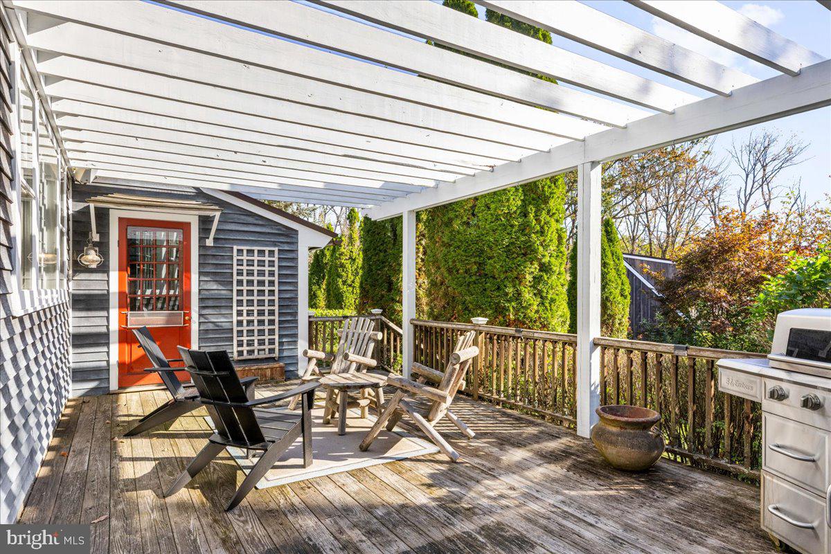 DOYLESTOWN - Residential