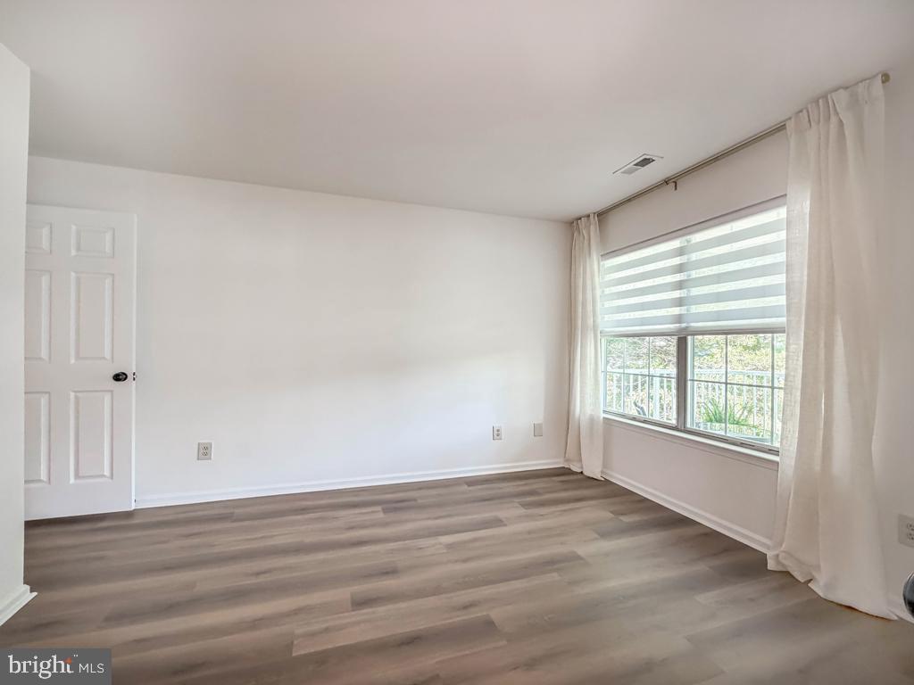 BROOKSTONE - Residential
