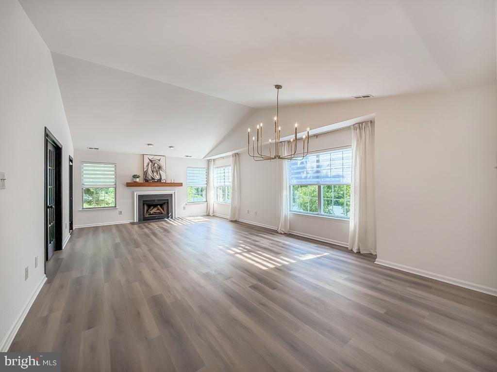 BROOKSTONE - Residential