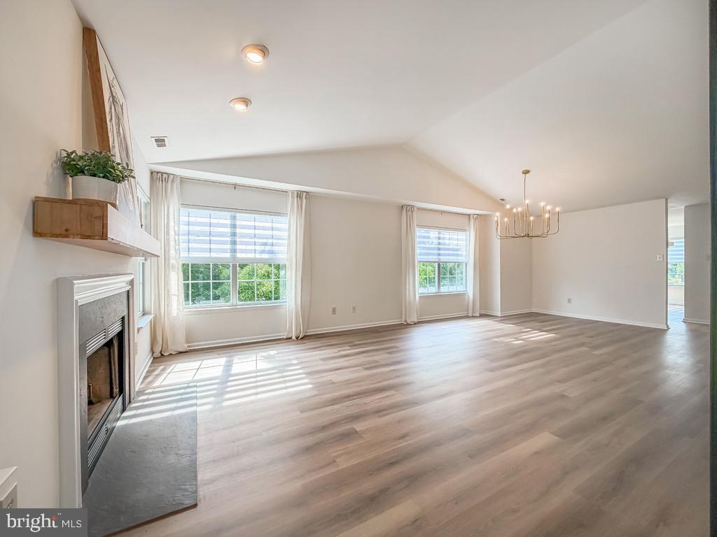 BROOKSTONE - Residential