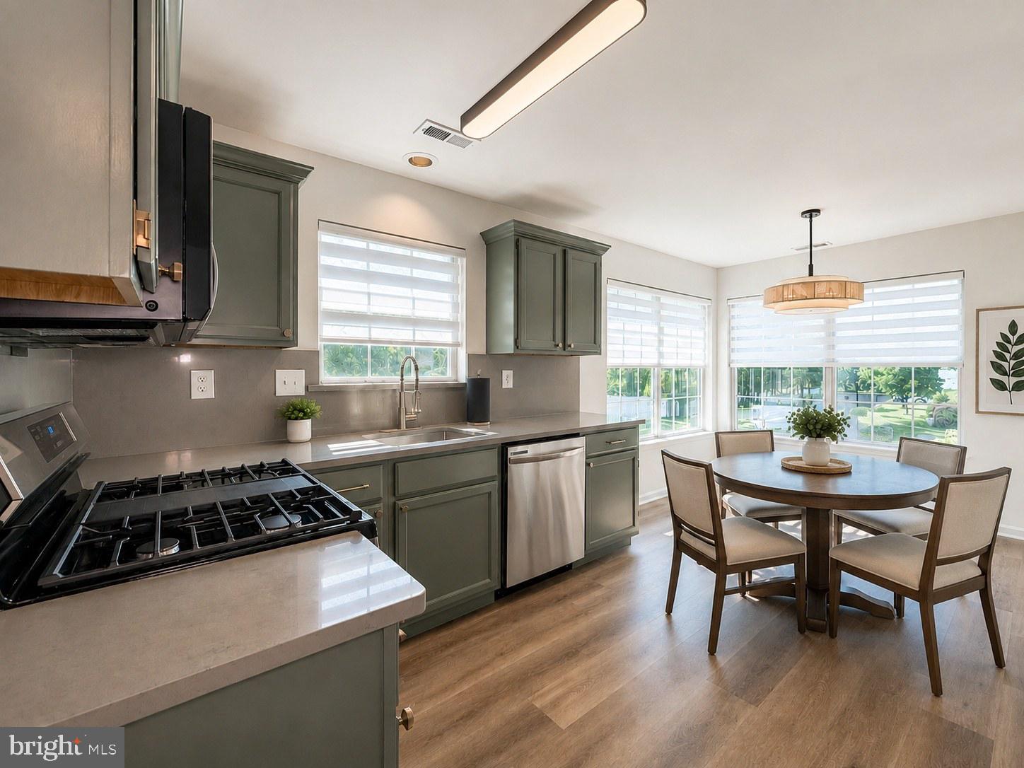 BROOKSTONE - Residential
