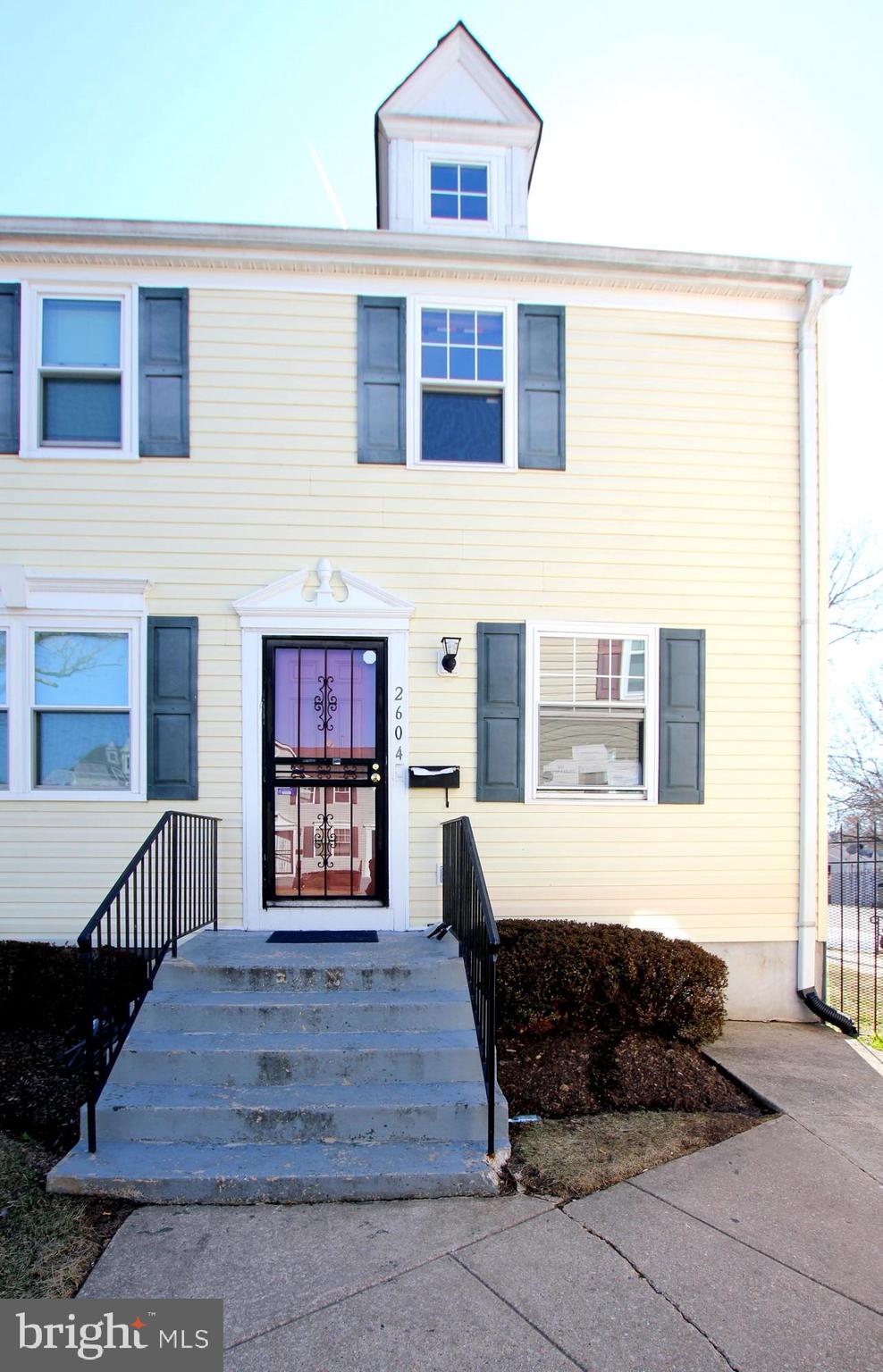 Priced to  sell!! Don't snooze on this one!! Two level, end-unit townhome with three bedrooms and one and a half baths. It has a compact, updated kitchen with granite counters and cherry cabinets with a stacked washer/dryer in the corner. Gray laminate flooring through the living room/dining room and a nice open concept main living area. Three bedrooms upstairs with an updated full bath and new gray carpeting throughout the upper level. It's easy to care for as it does not have a basement and no yardwork to take up your time. Let this be your carefree oasis away from the rest of the world after you close the door!!