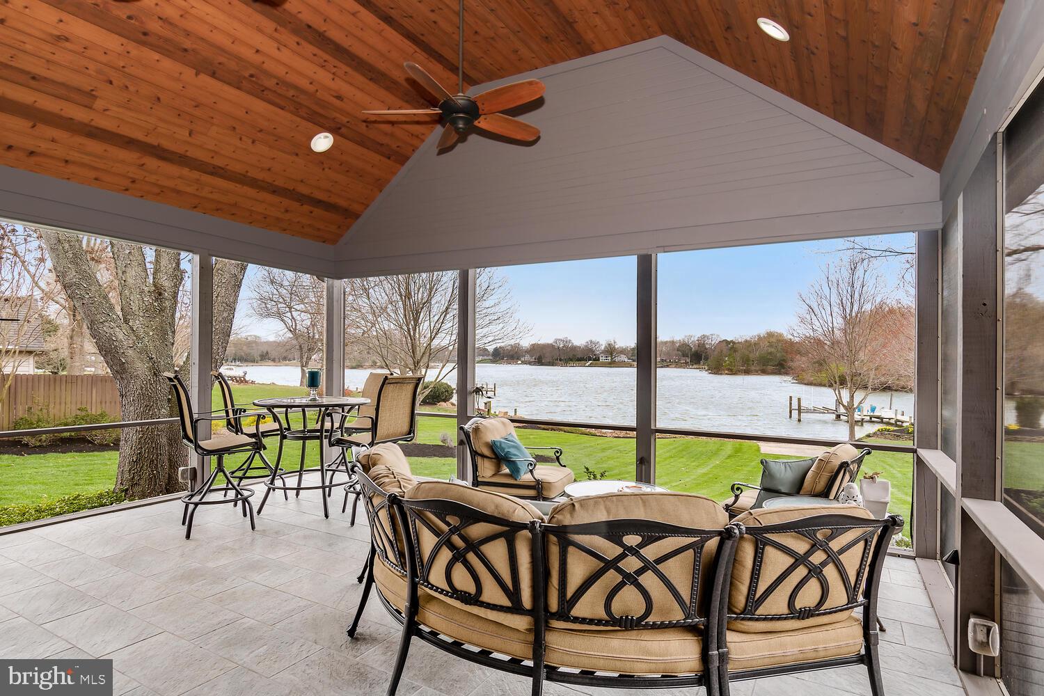 WYE HARBOR - Residential