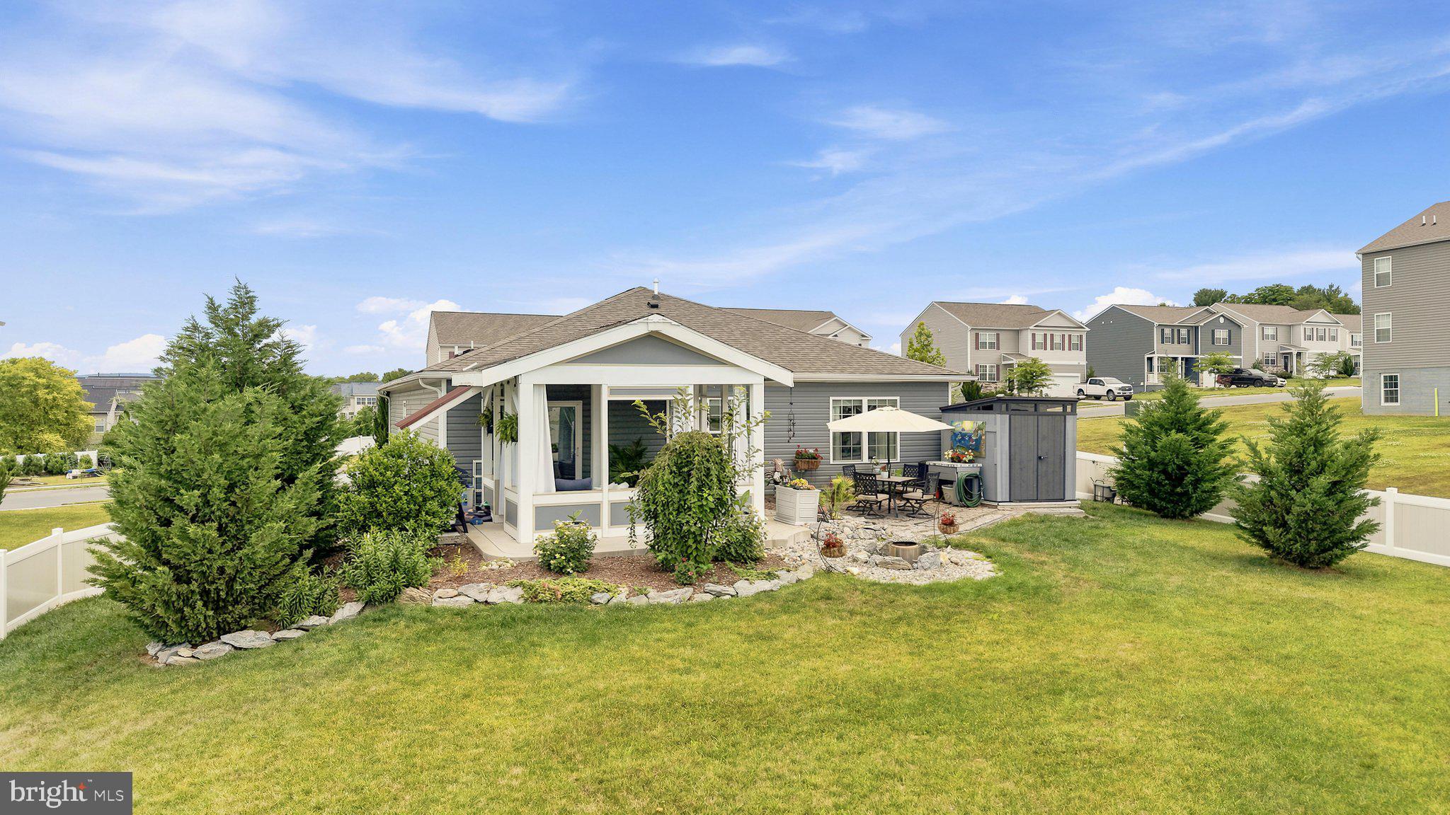 SHENANDOAH CROSSING - Residential