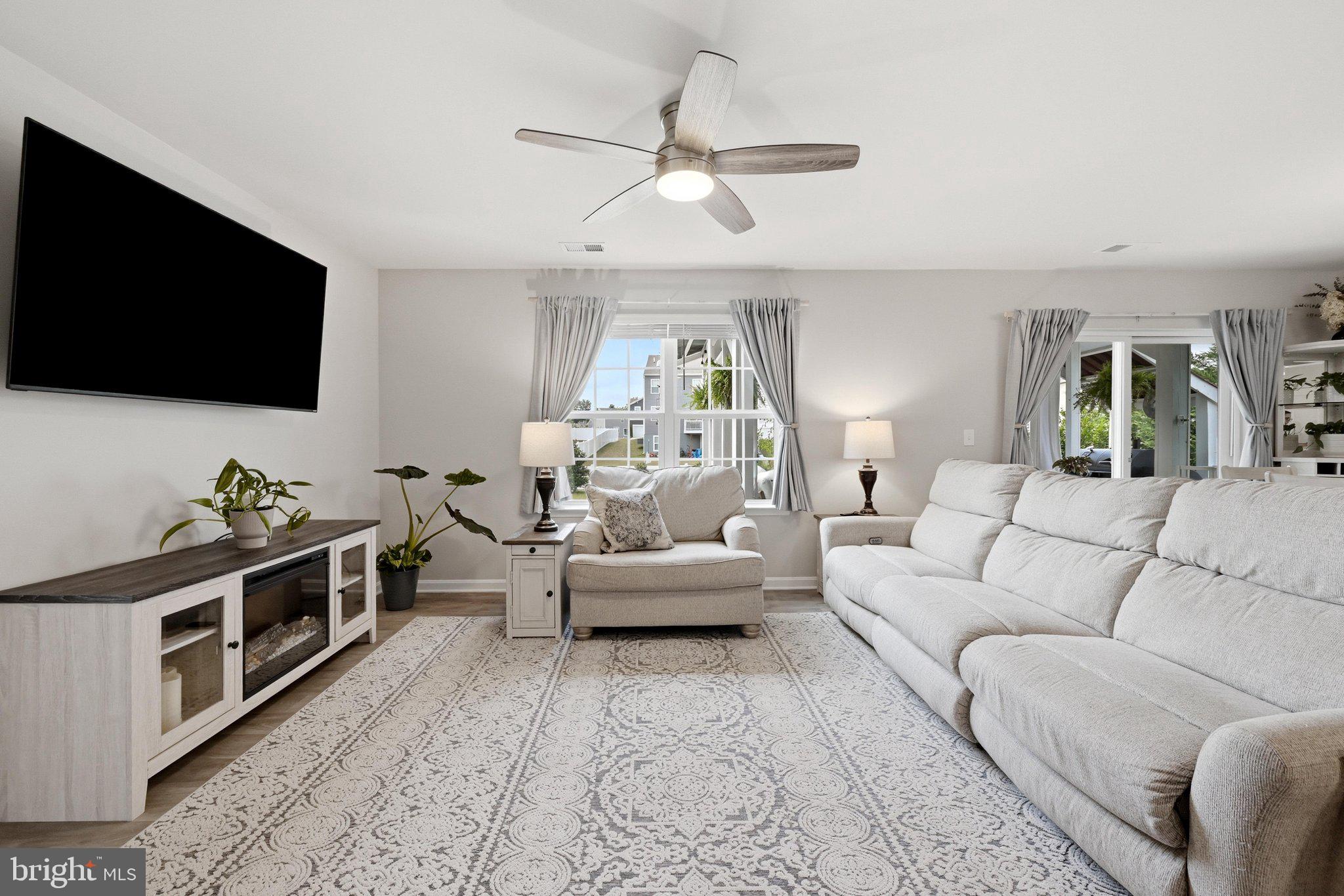 SHENANDOAH CROSSING - Residential