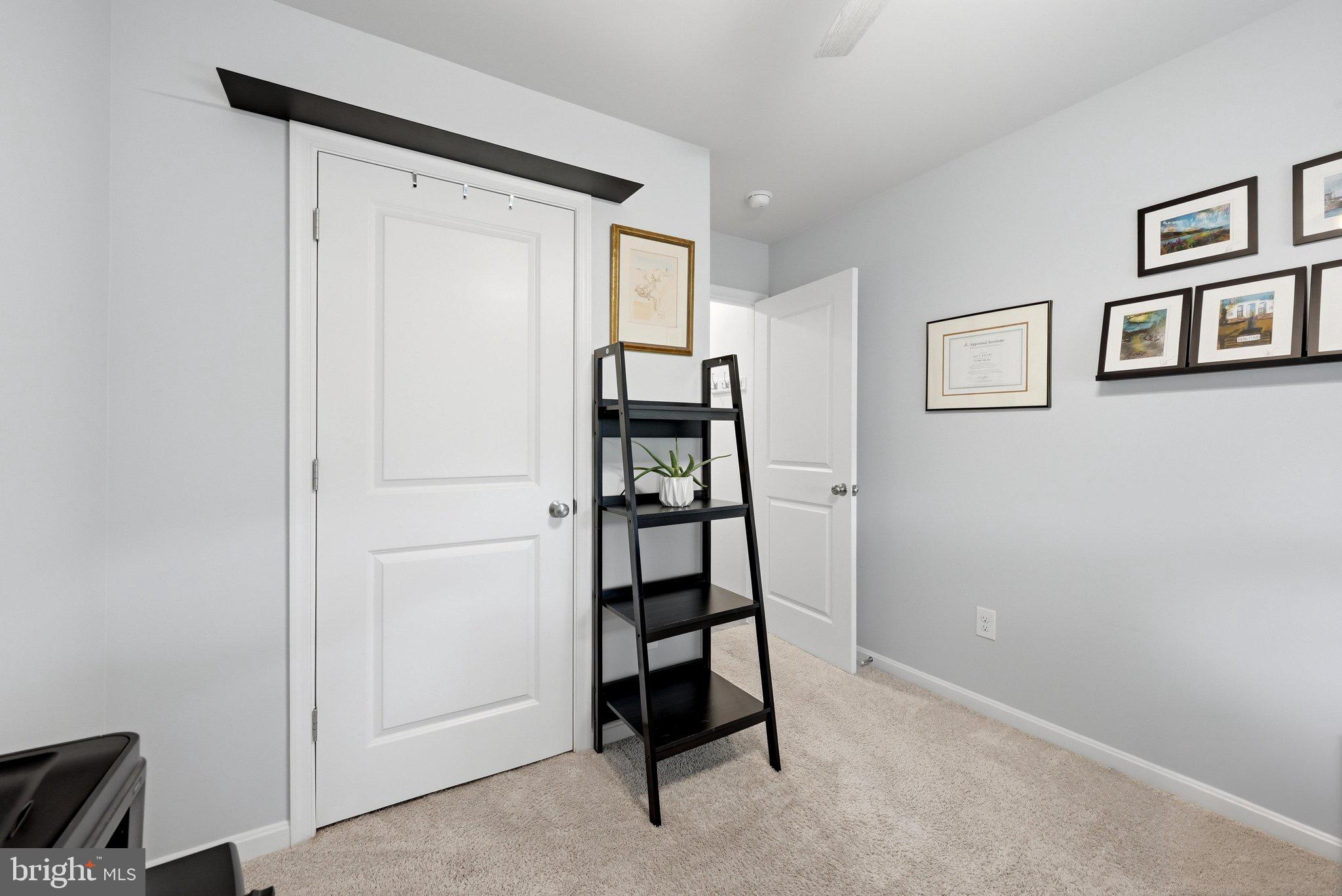 SHENANDOAH CROSSING - Residential