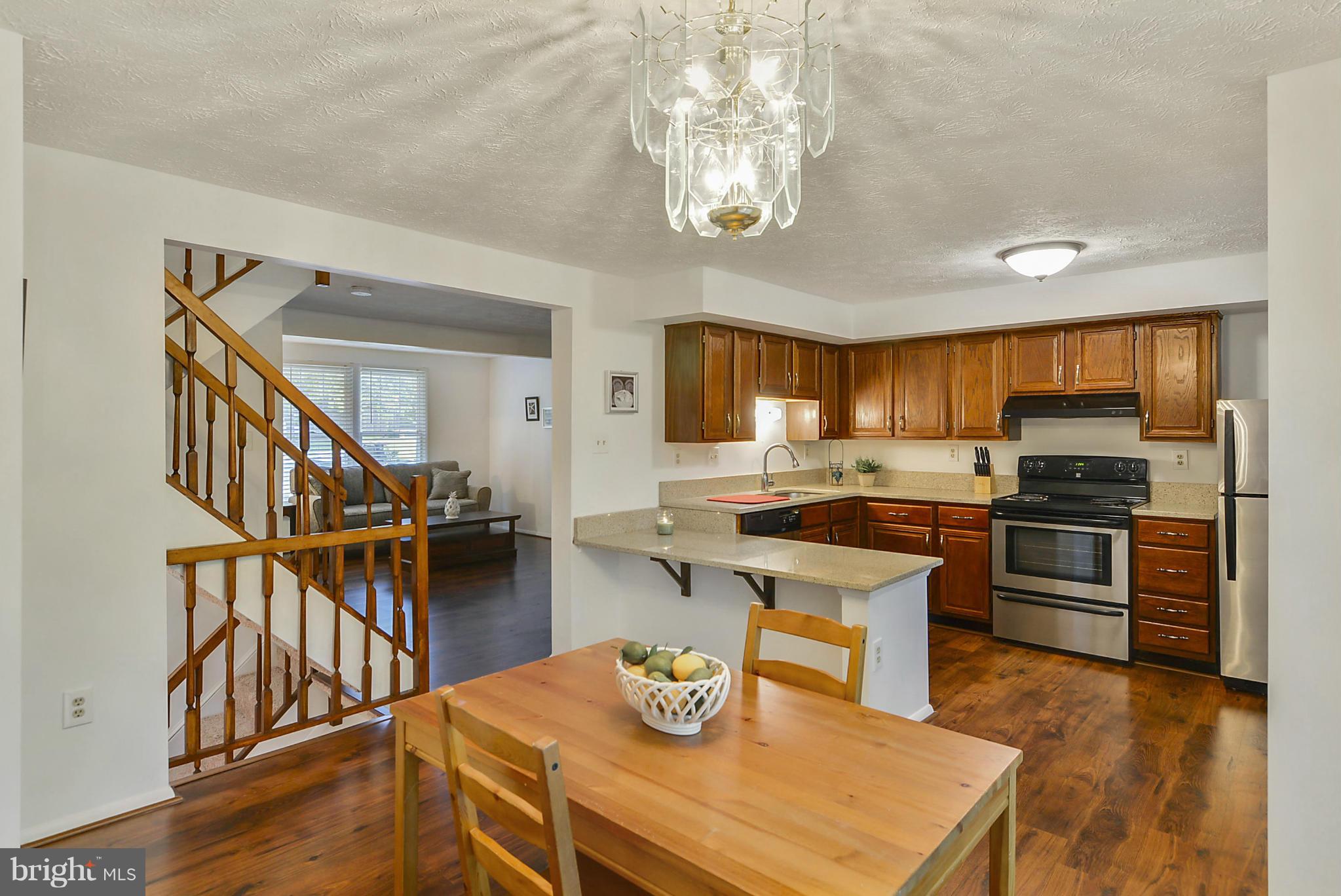 GUNNERS LAKE VILLAGE - Residential