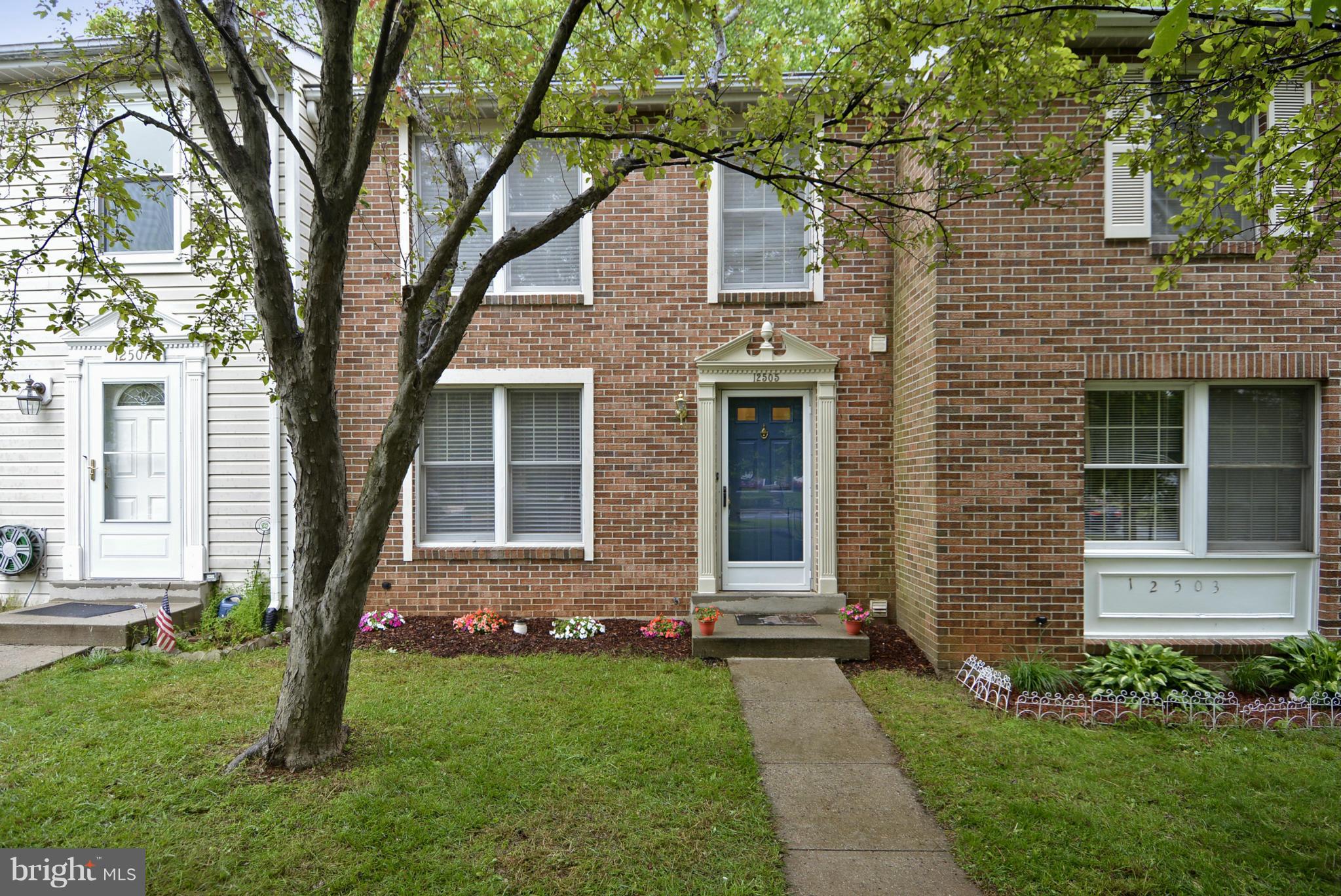 GUNNERS LAKE VILLAGE - Residential