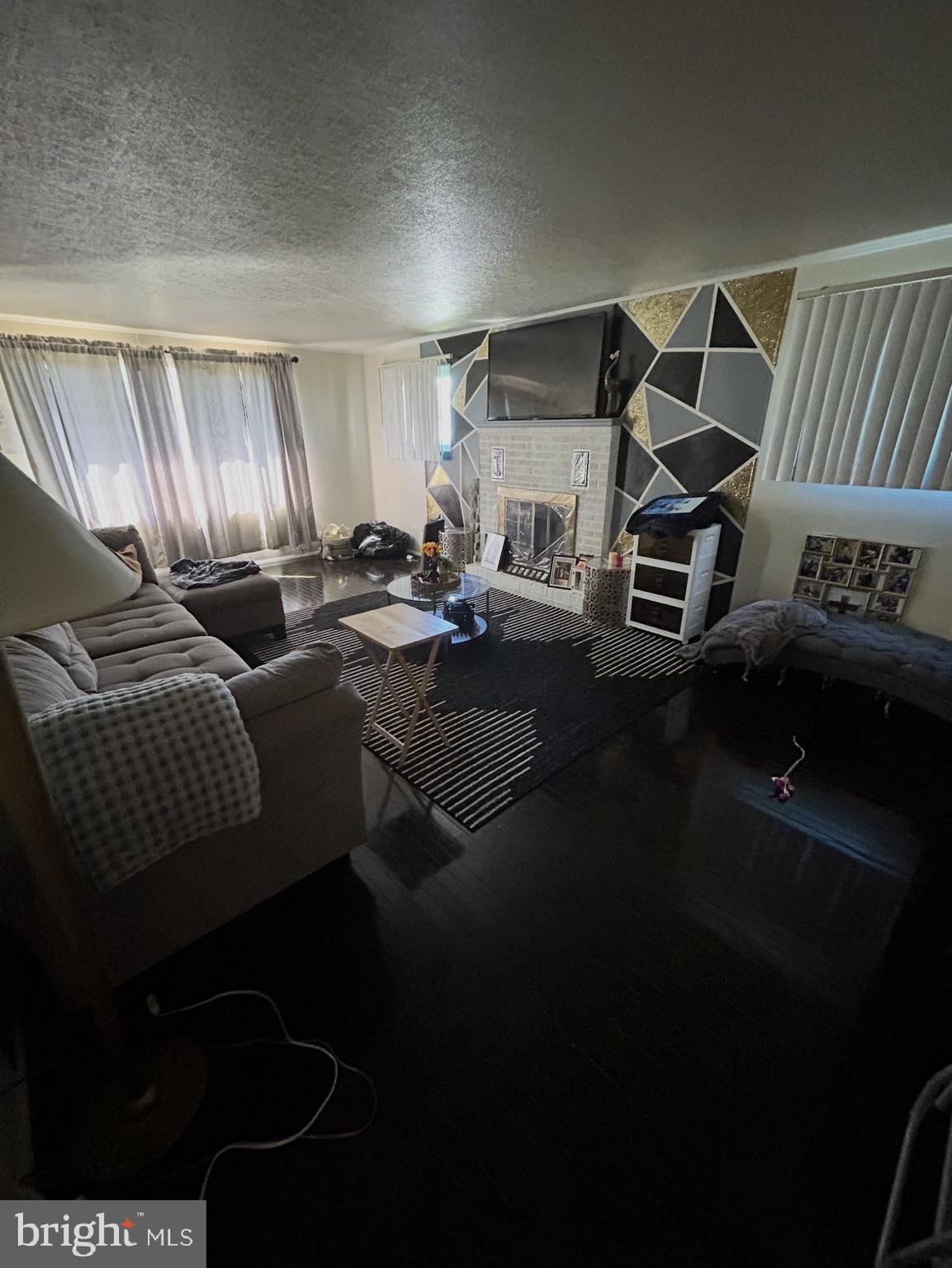 WEYBURN PARK - Residential