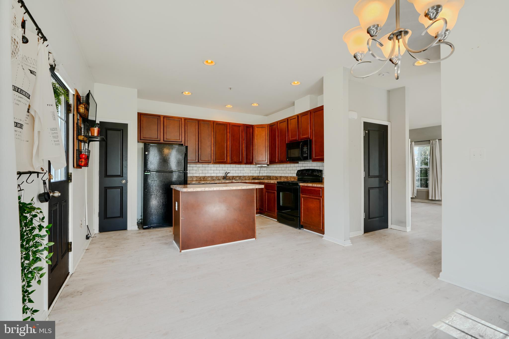 ESSEX - Residential