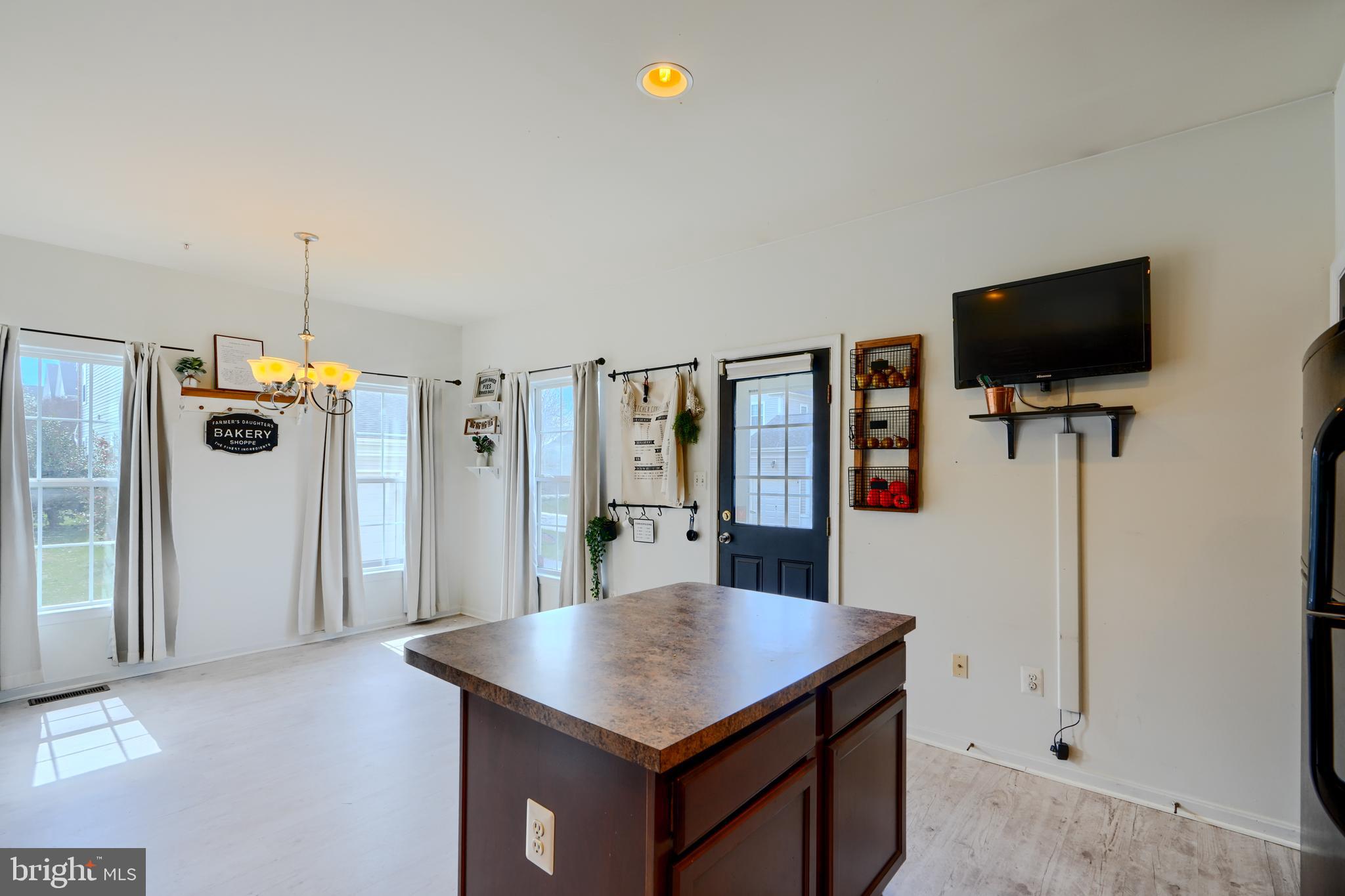 ESSEX - Residential