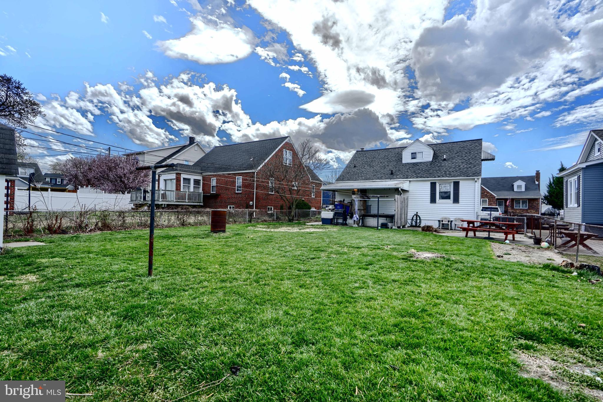 ESSEX - Residential