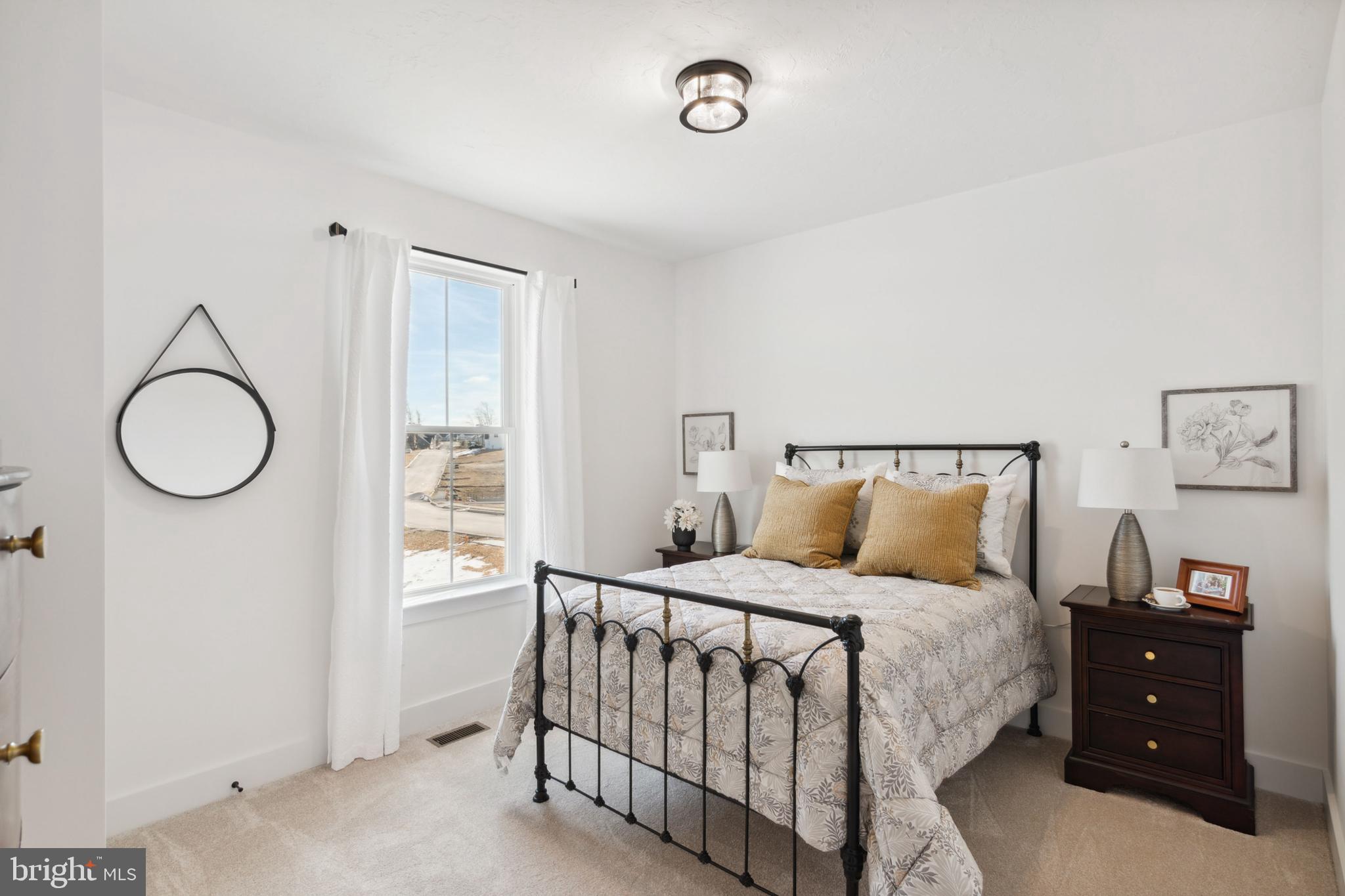 EAGLE ROCK - Residential