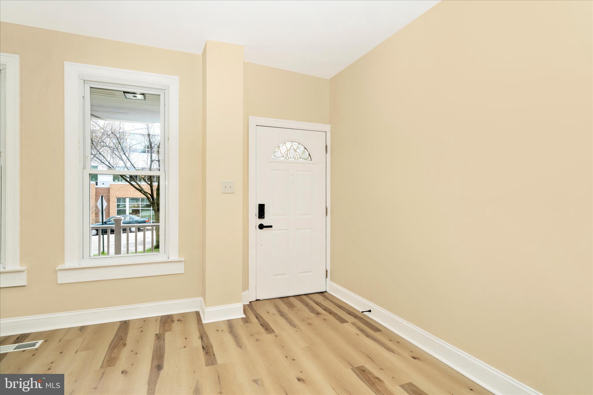 WAVERLY - Residential