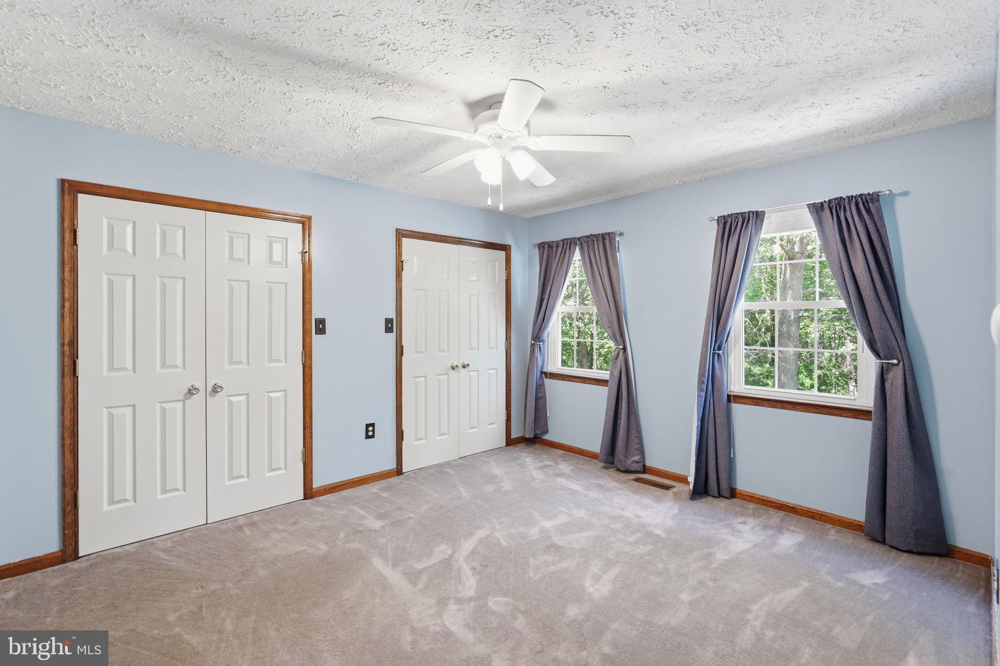 MEADOW CREEK MANOR - Residential