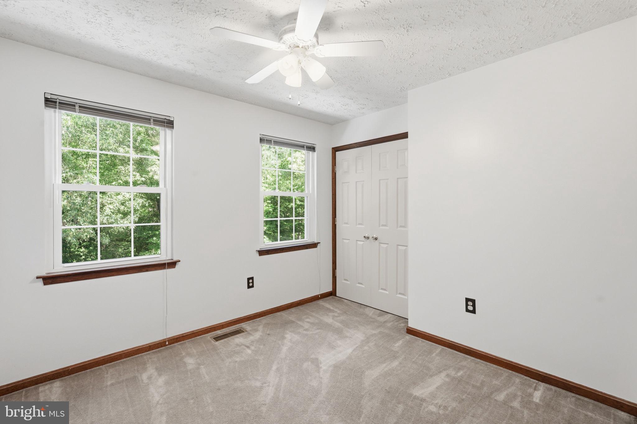 MEADOW CREEK MANOR - Residential