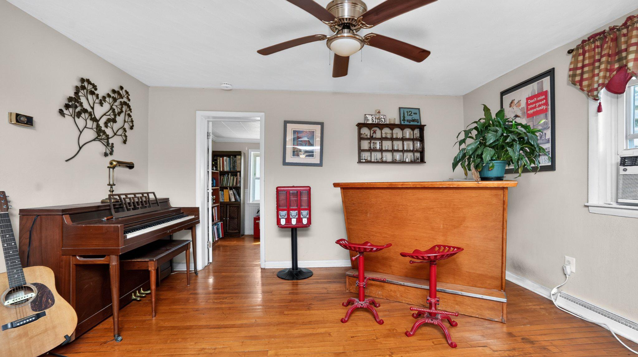 EAST HOPEWELL TWP - Residential