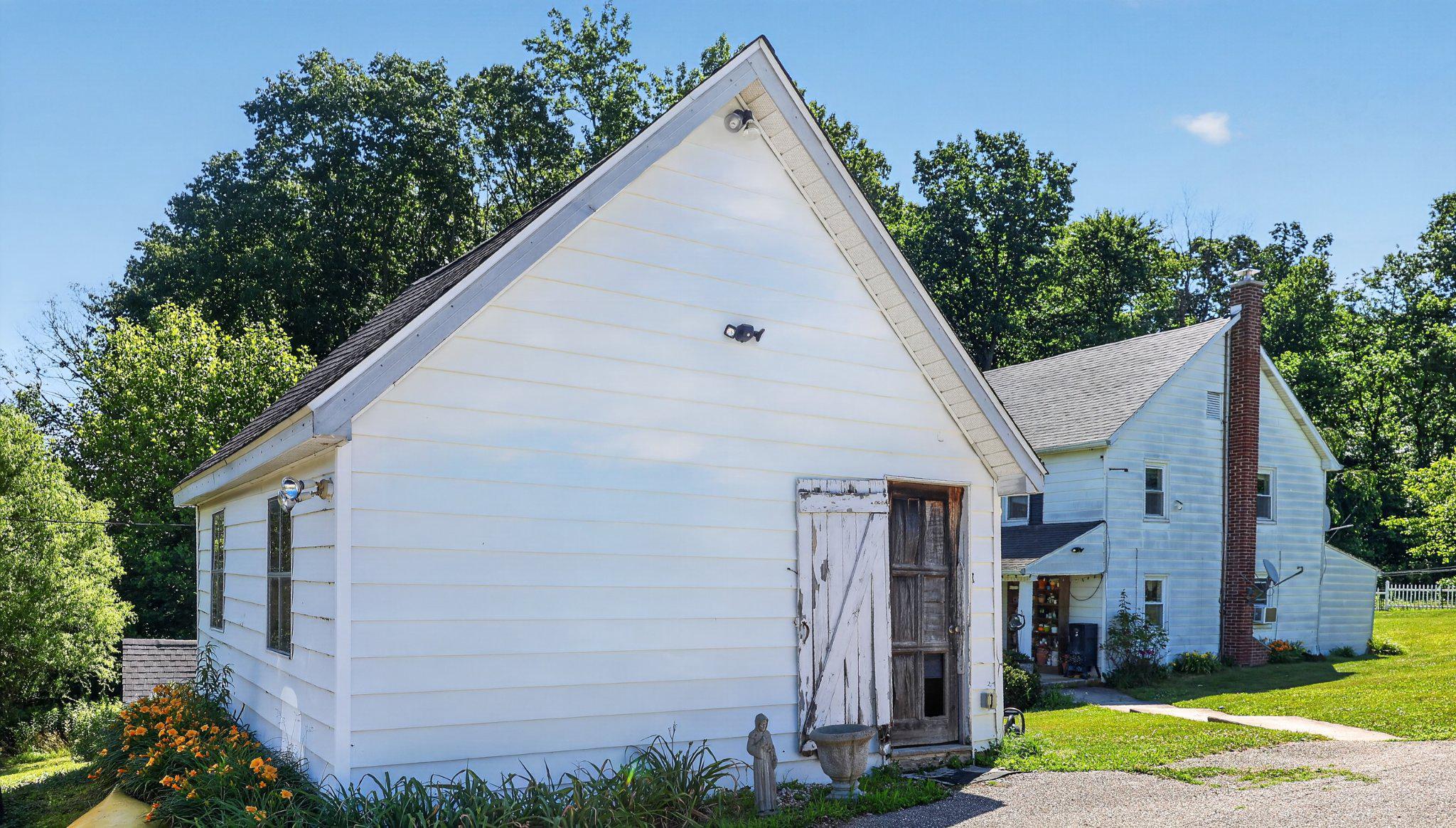 EAST HOPEWELL TWP - Residential