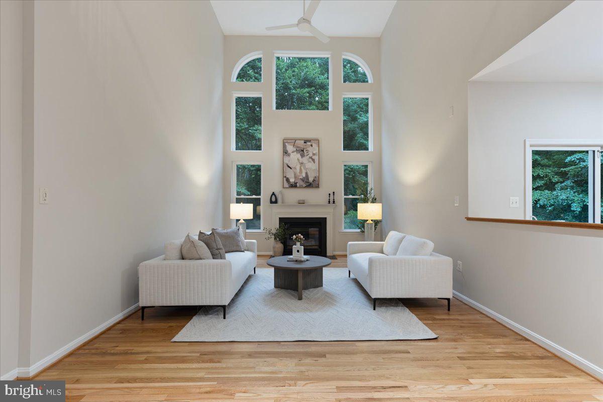 CASTLETON - Residential