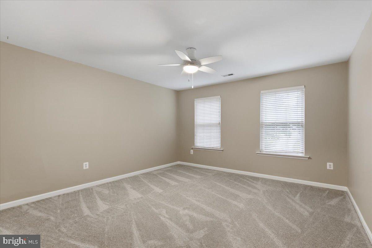 CASTLETON - Residential