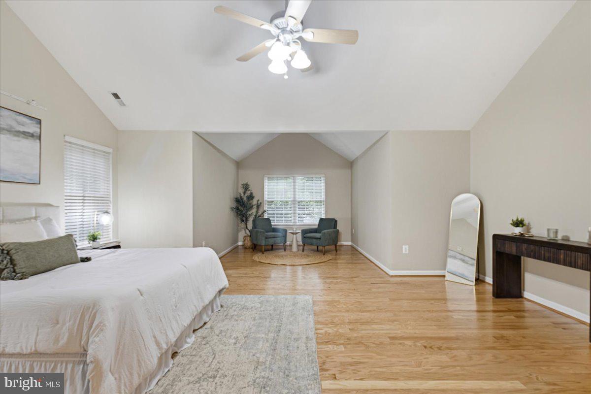 CASTLETON - Residential
