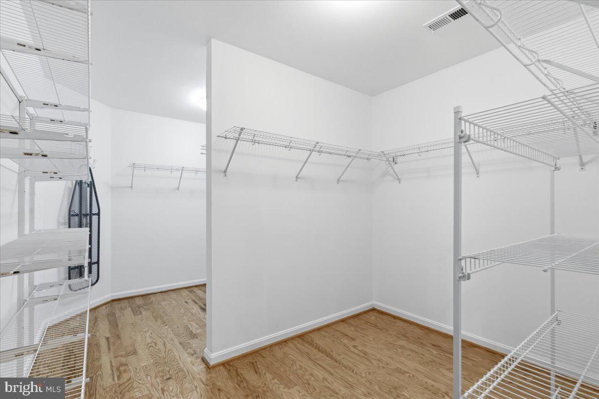 CASTLETON - Residential