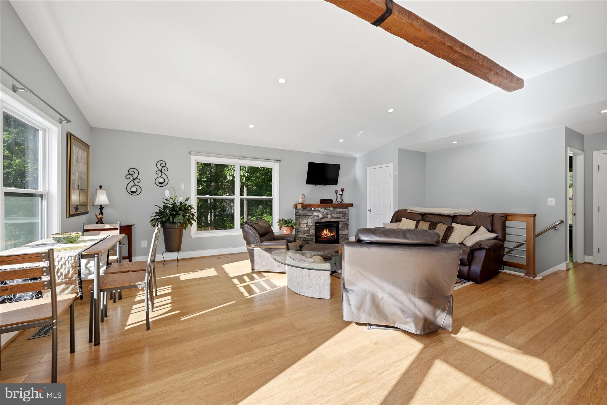 APPLE MT LAKE - Residential