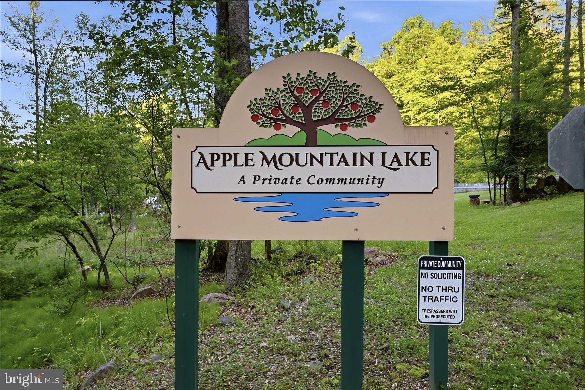 APPLE MT LAKE - Residential