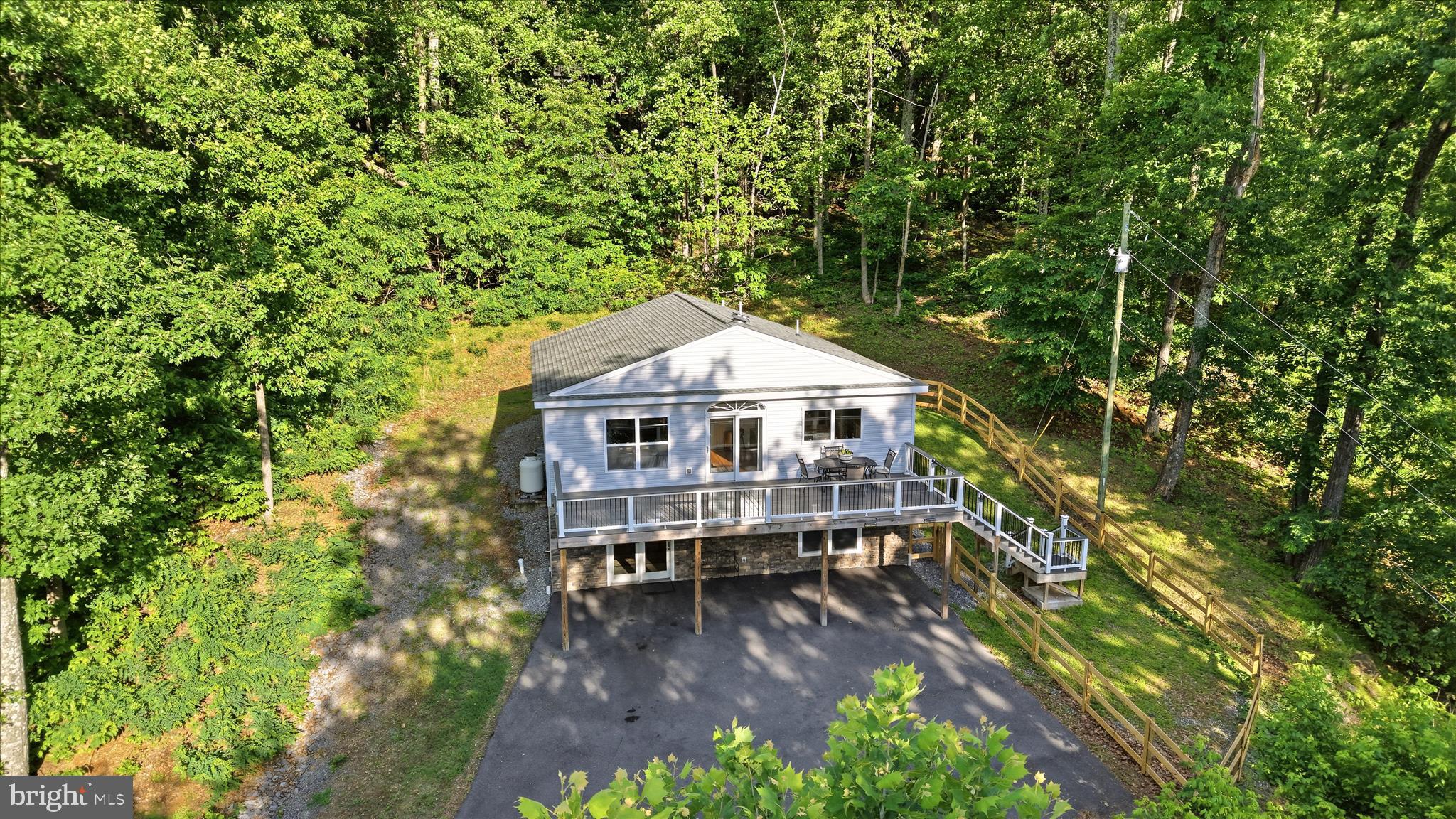 APPLE MT LAKE - Residential