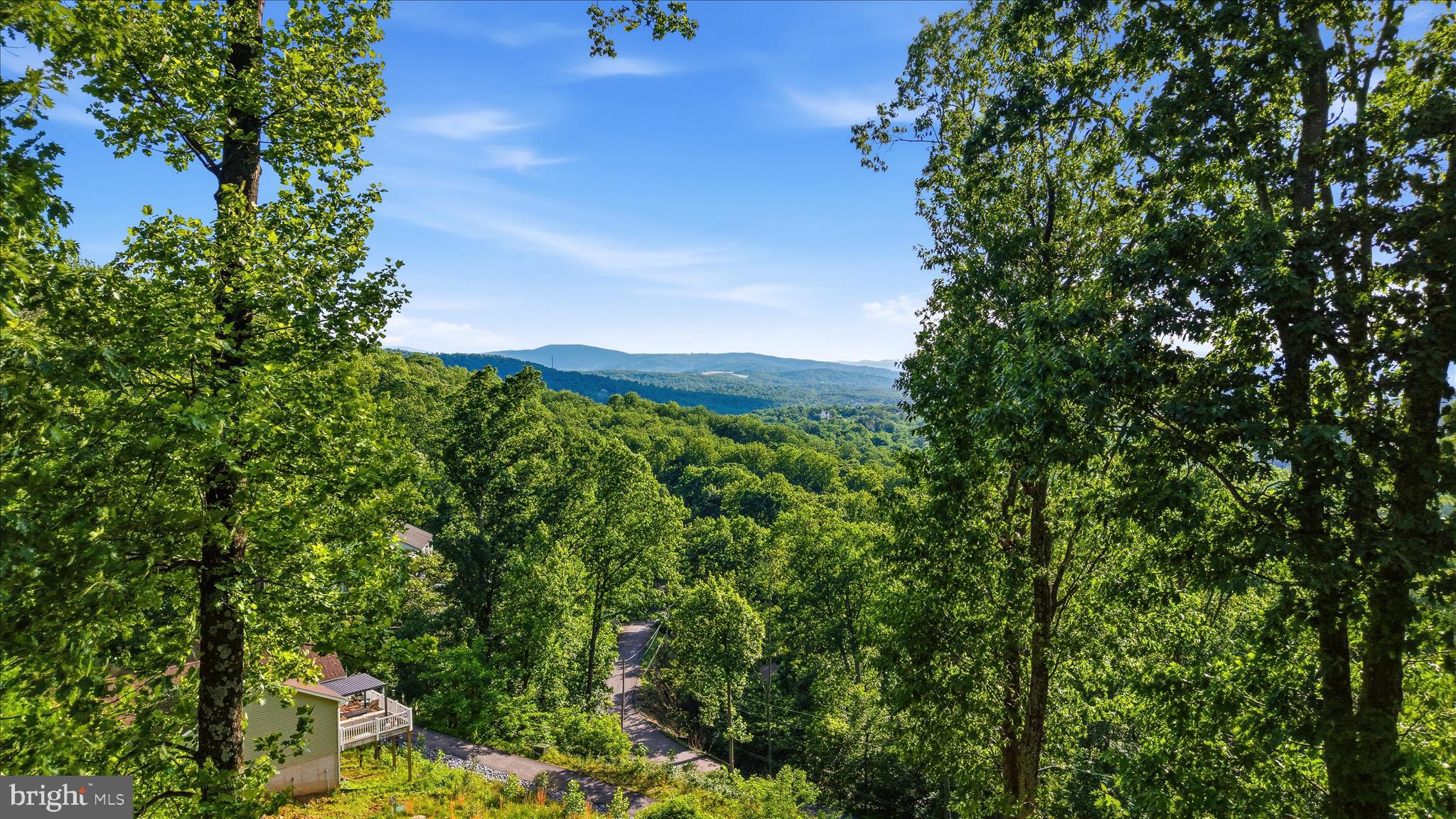 APPLE MT LAKE - Residential