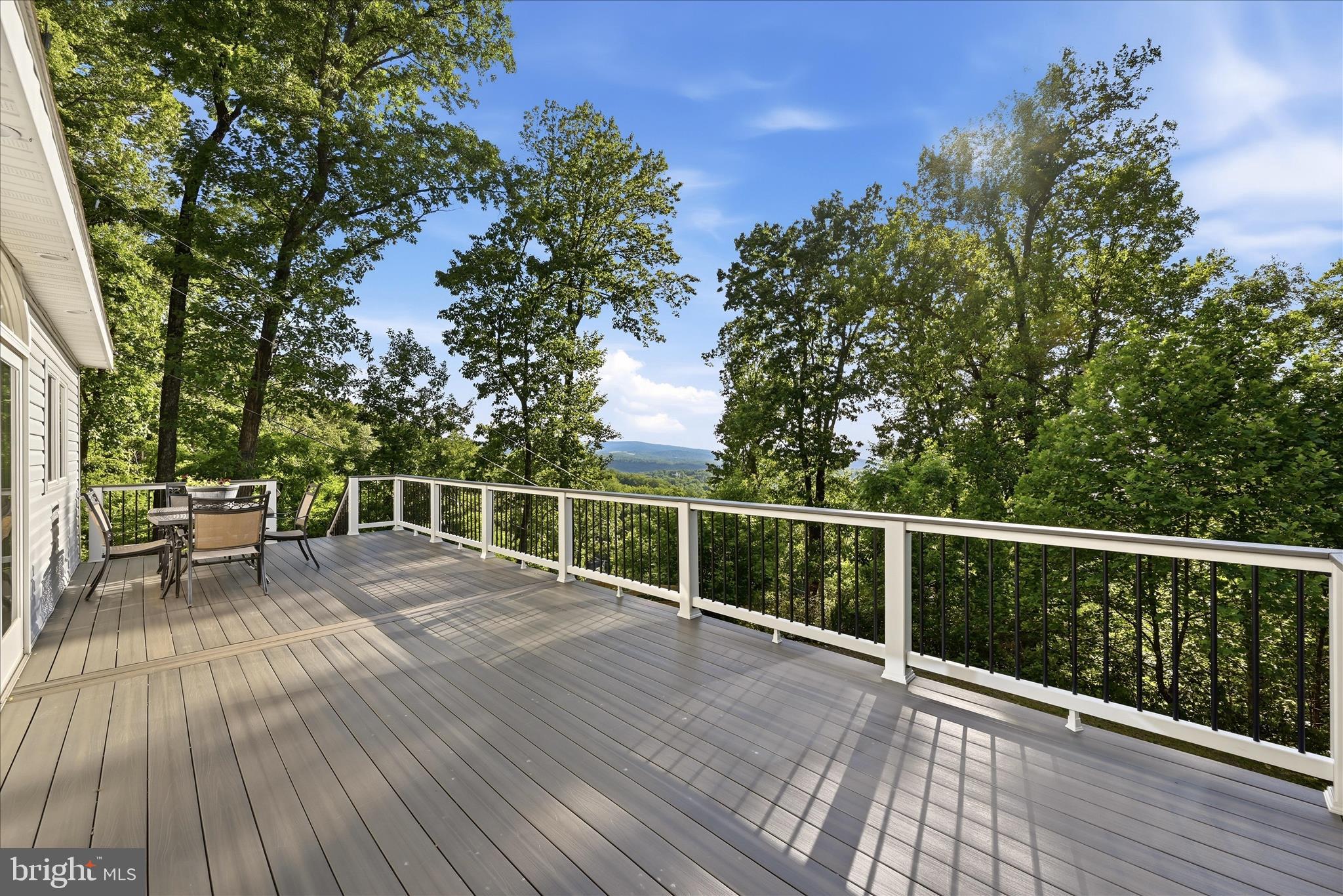 APPLE MT LAKE - Residential