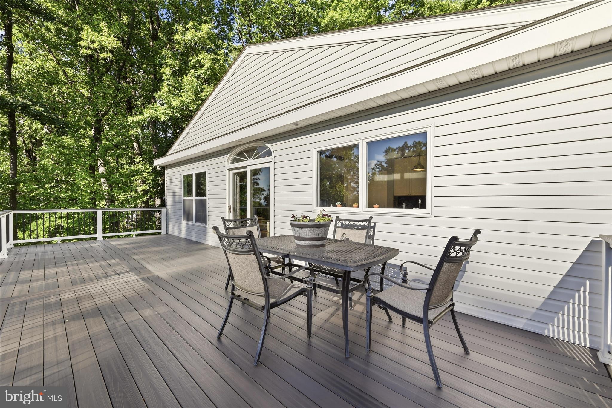 APPLE MT LAKE - Residential