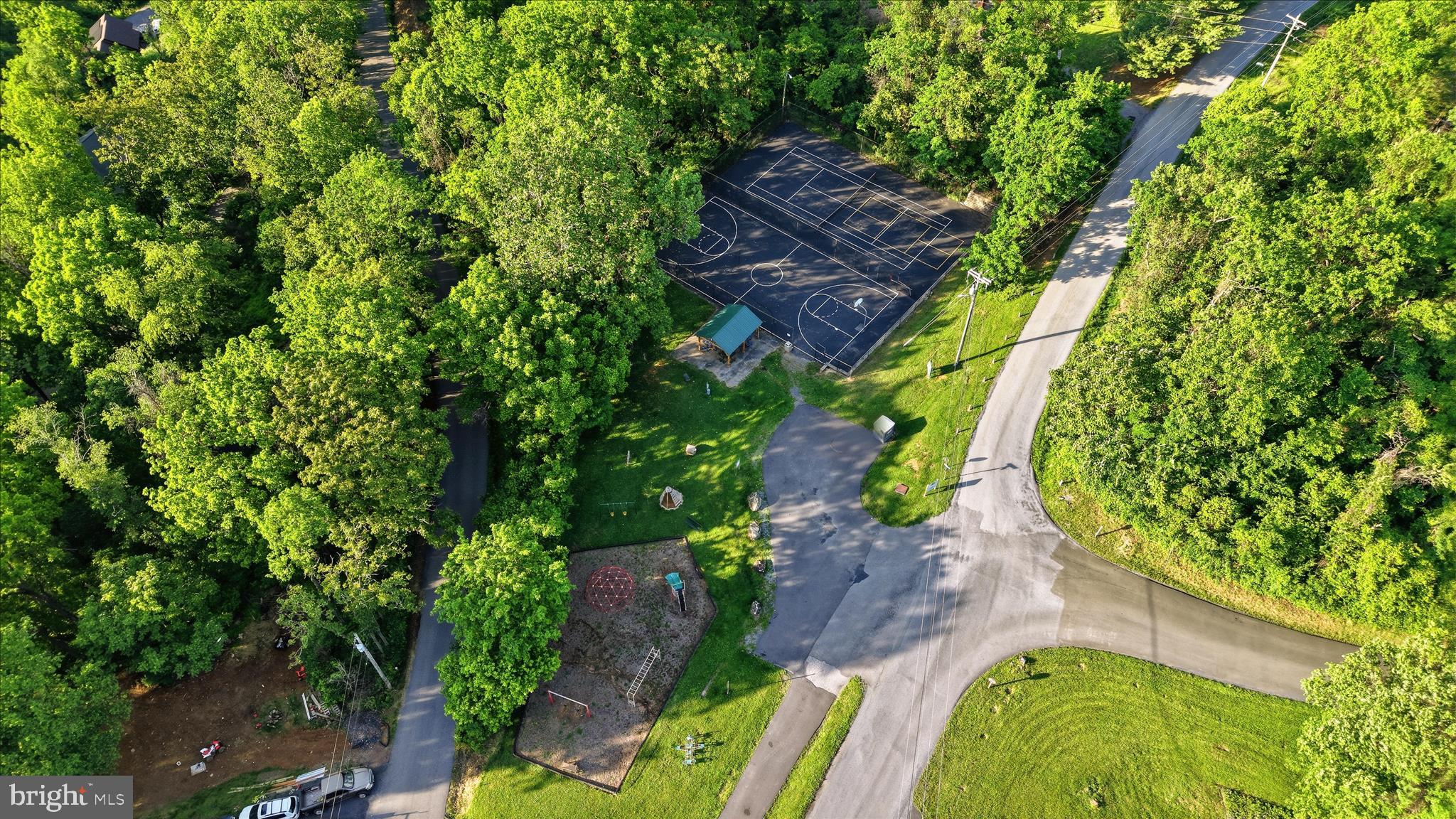 APPLE MT LAKE - Residential