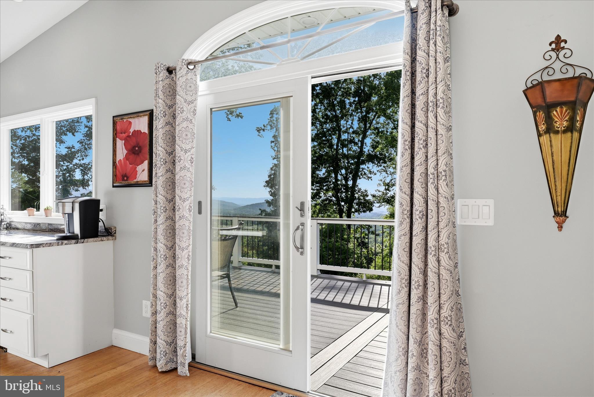 APPLE MT LAKE - Residential