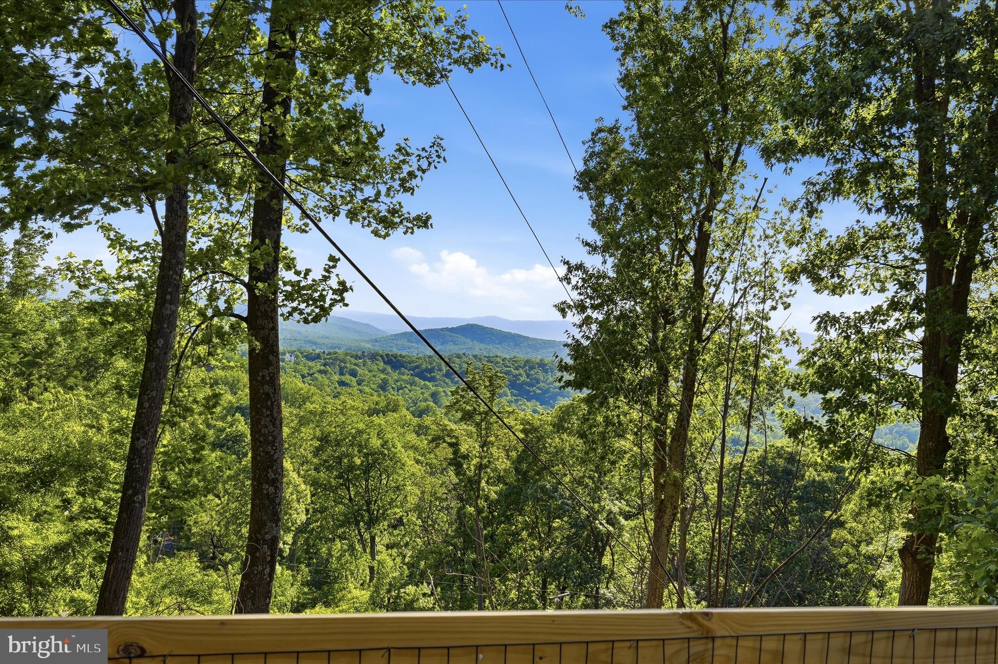 APPLE MT LAKE - Residential