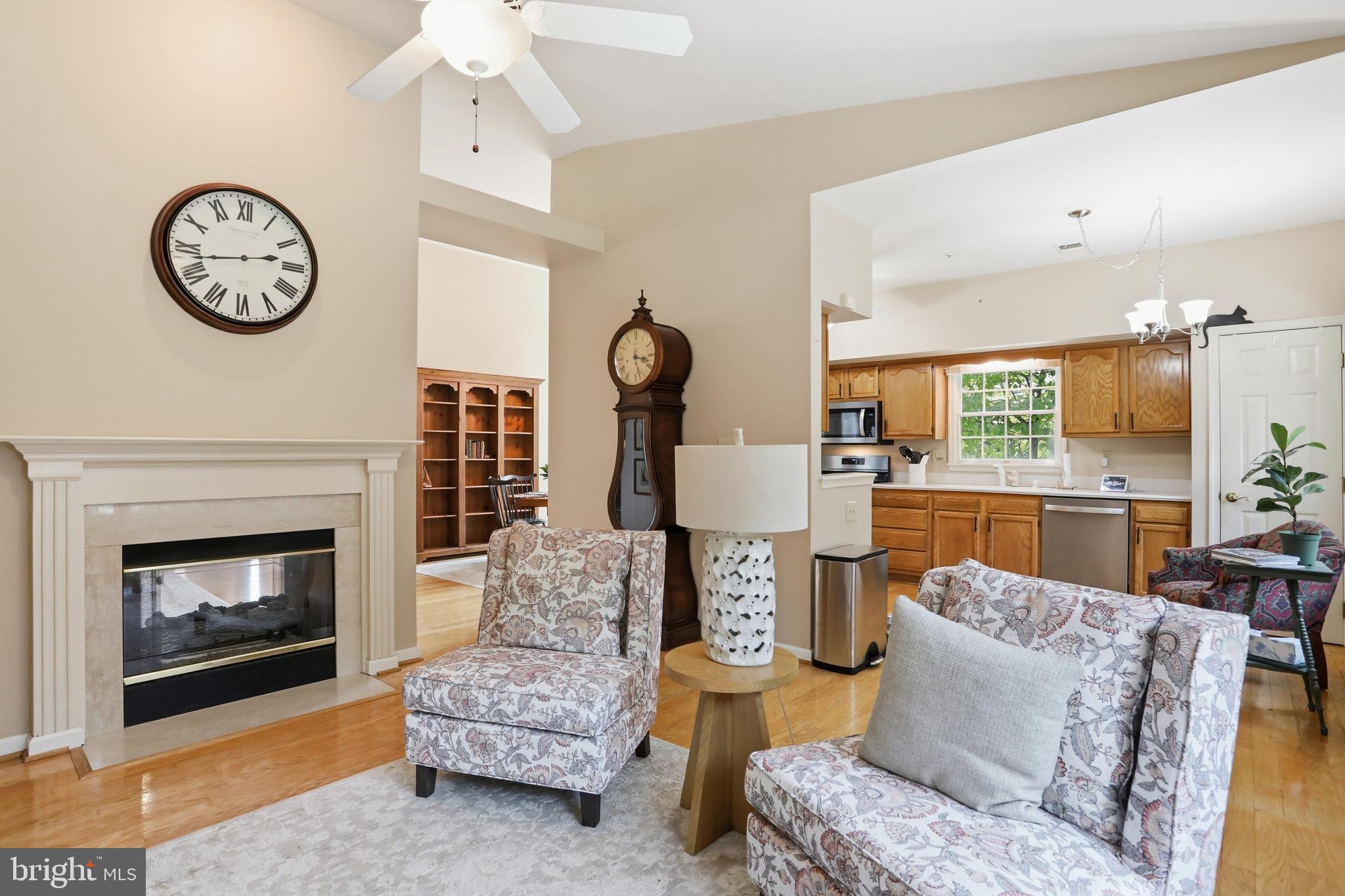 NORTH GATE TOWNE HOMES - Residential