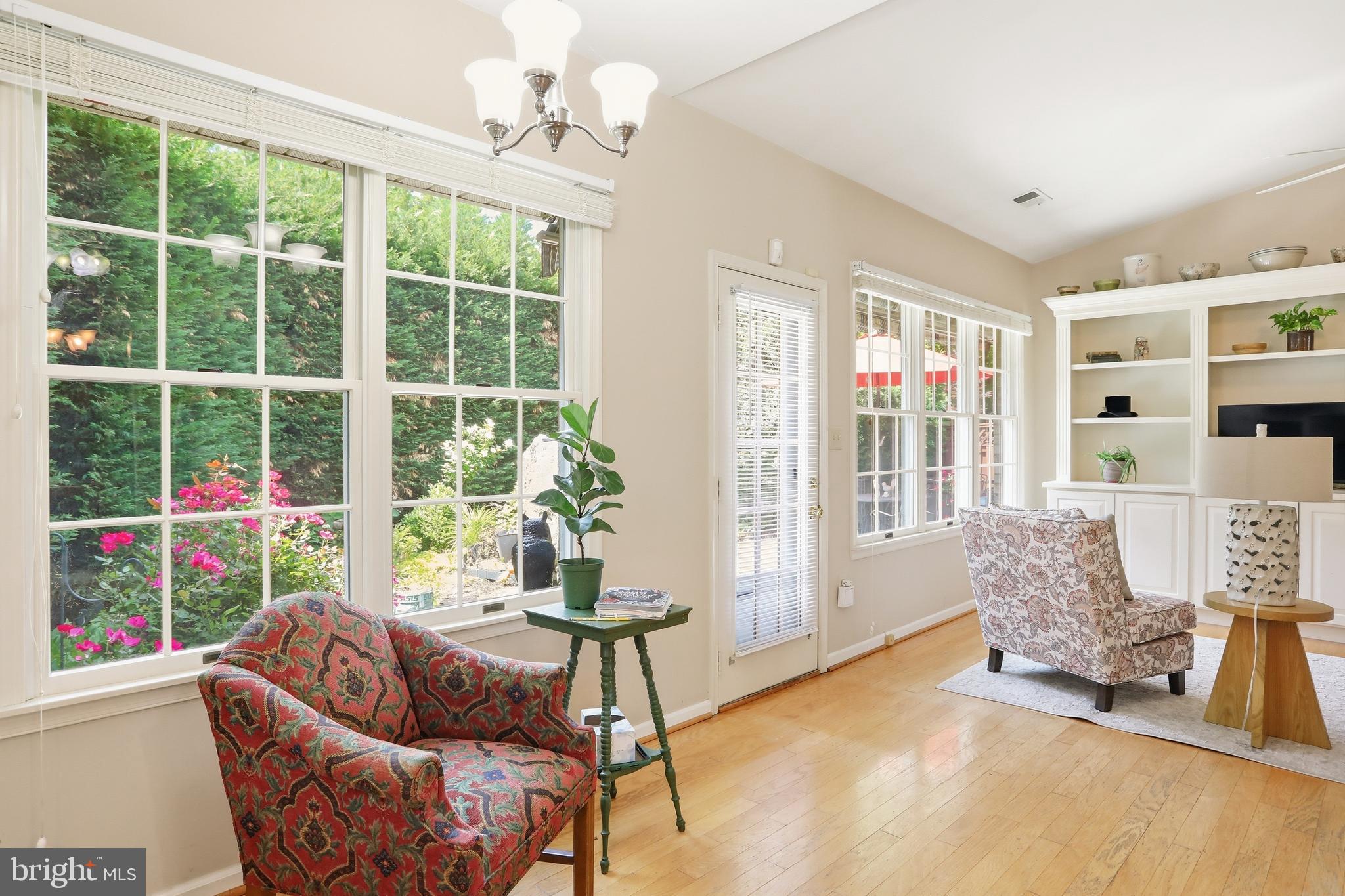 NORTH GATE TOWNE HOMES - Residential