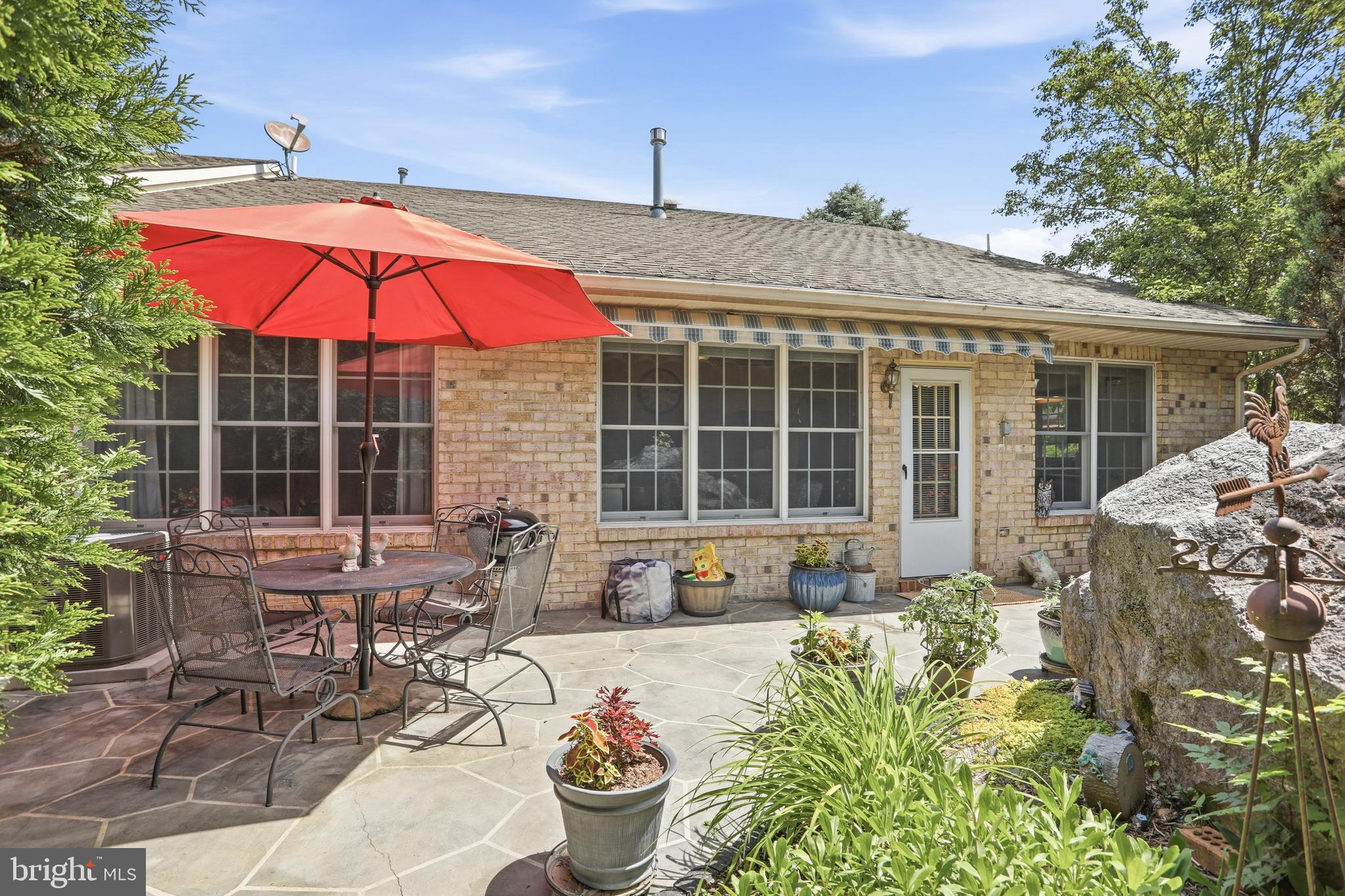 NORTH GATE TOWNE HOMES - Residential