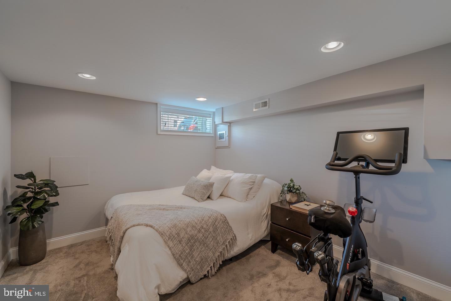 CANTON - Residential Lease